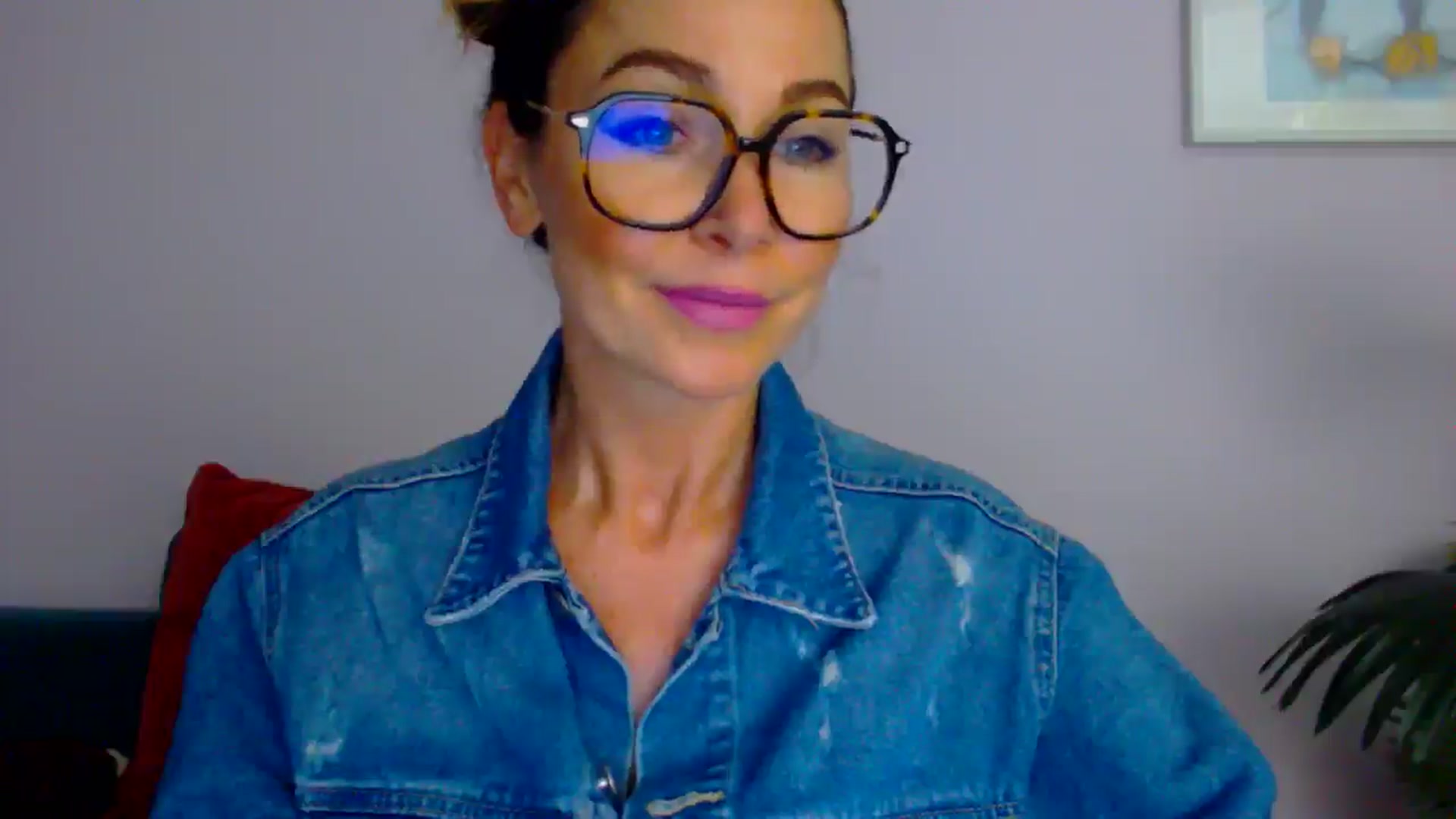 Gallery image thumbnail from Delilah_sweet's myfreecams stream on, 07/09/2025, 16:05 image 5 of 20
