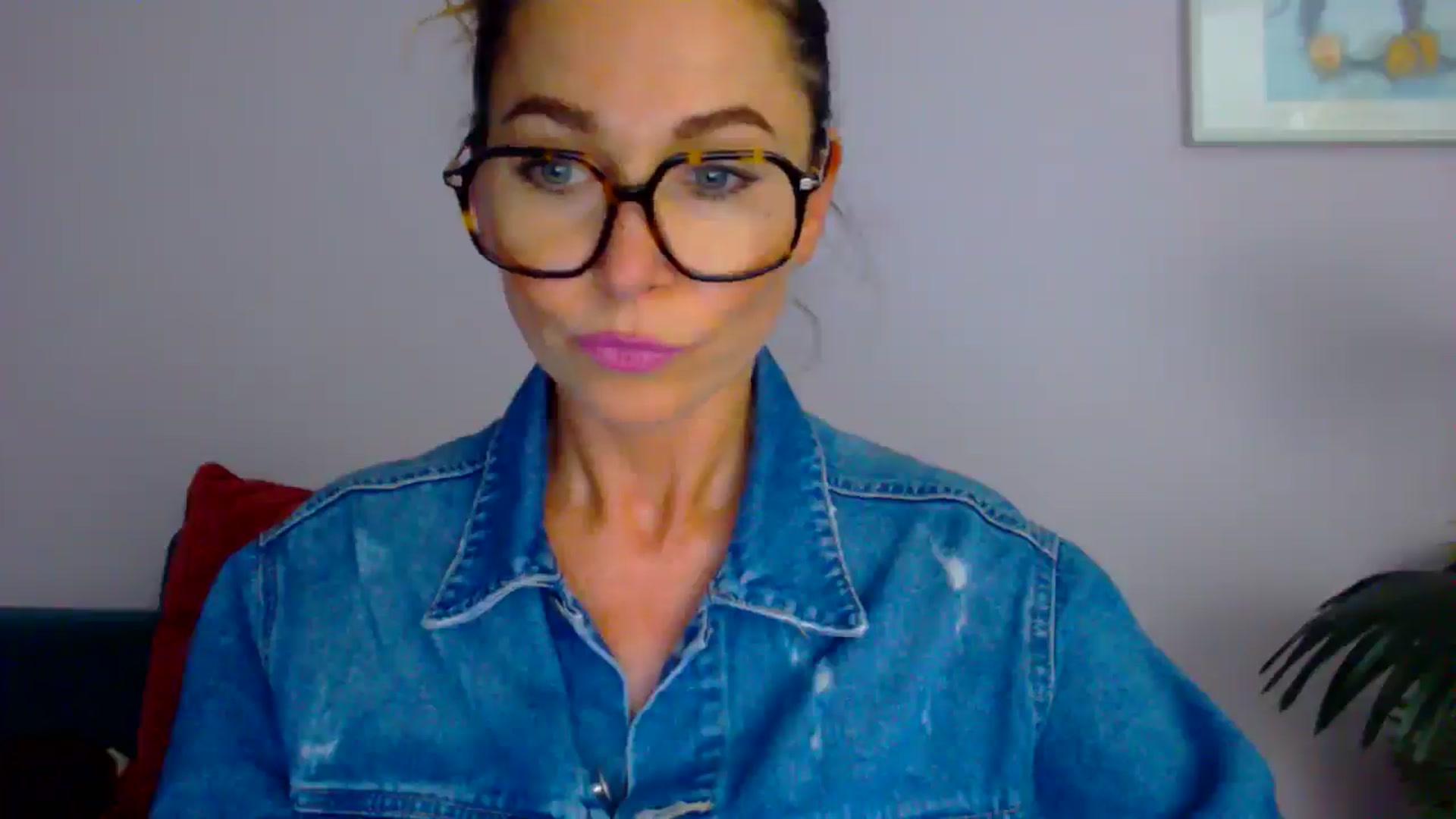 Gallery image thumbnail from Delilah_sweet's myfreecams stream on, 07/09/2025, 16:05 image 8 of 20