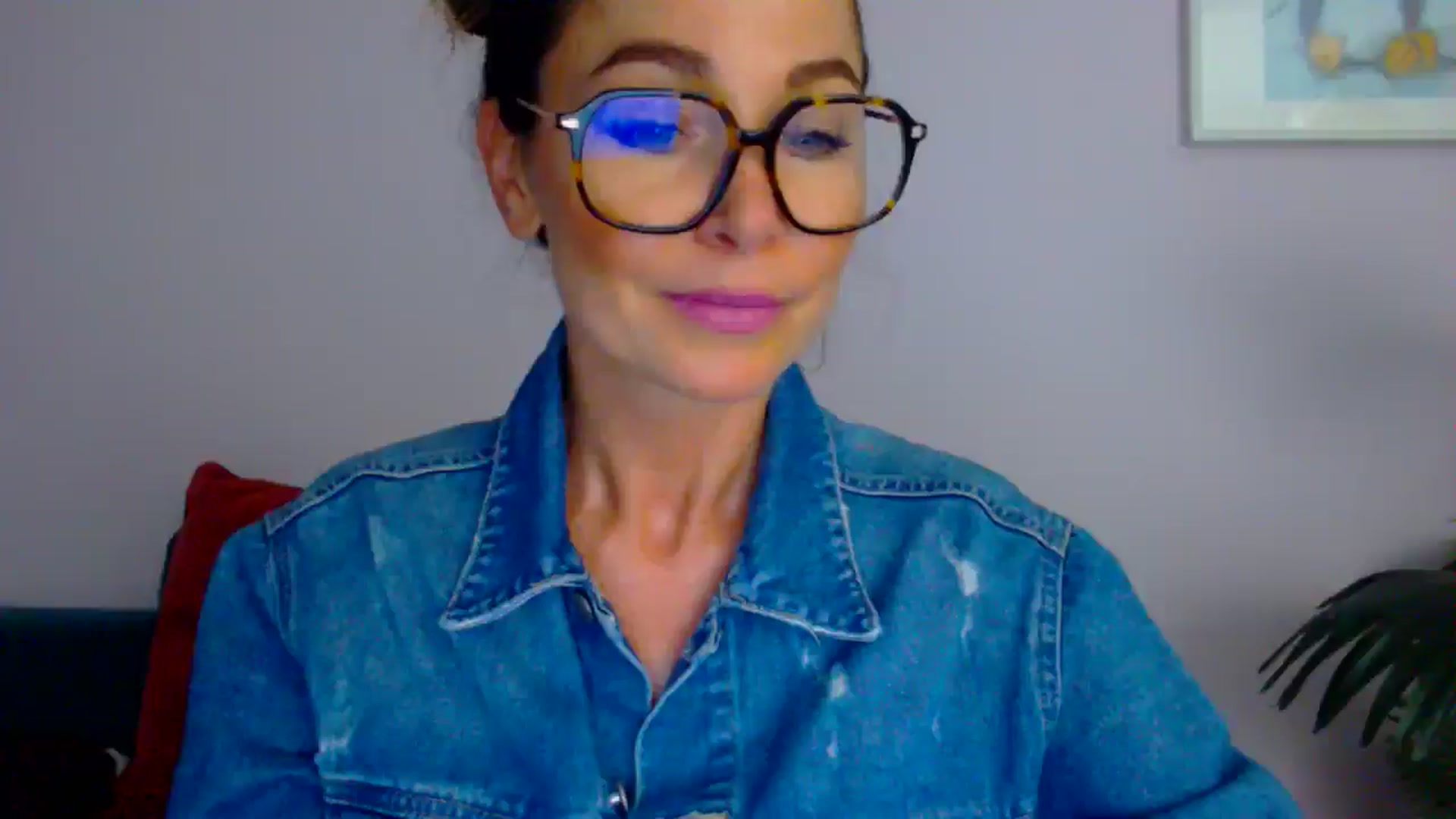 Gallery image thumbnail from Delilah_sweet's myfreecams stream on, 07/09/2025, 16:05 image 13 of 20