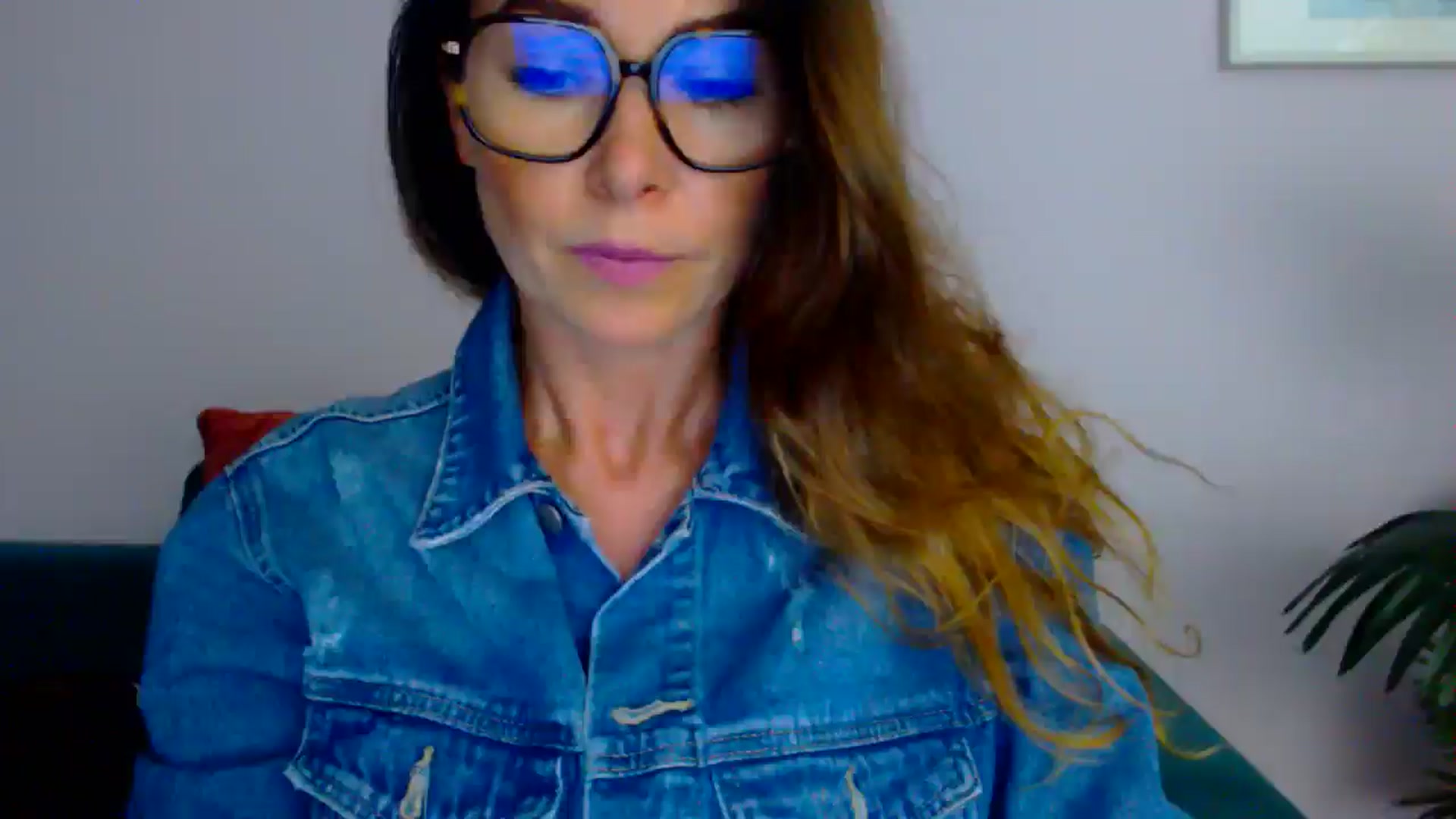 Gallery image thumbnail from Delilah_sweet's myfreecams stream on, 07/09/2025, 16:58 image 1 of 20
