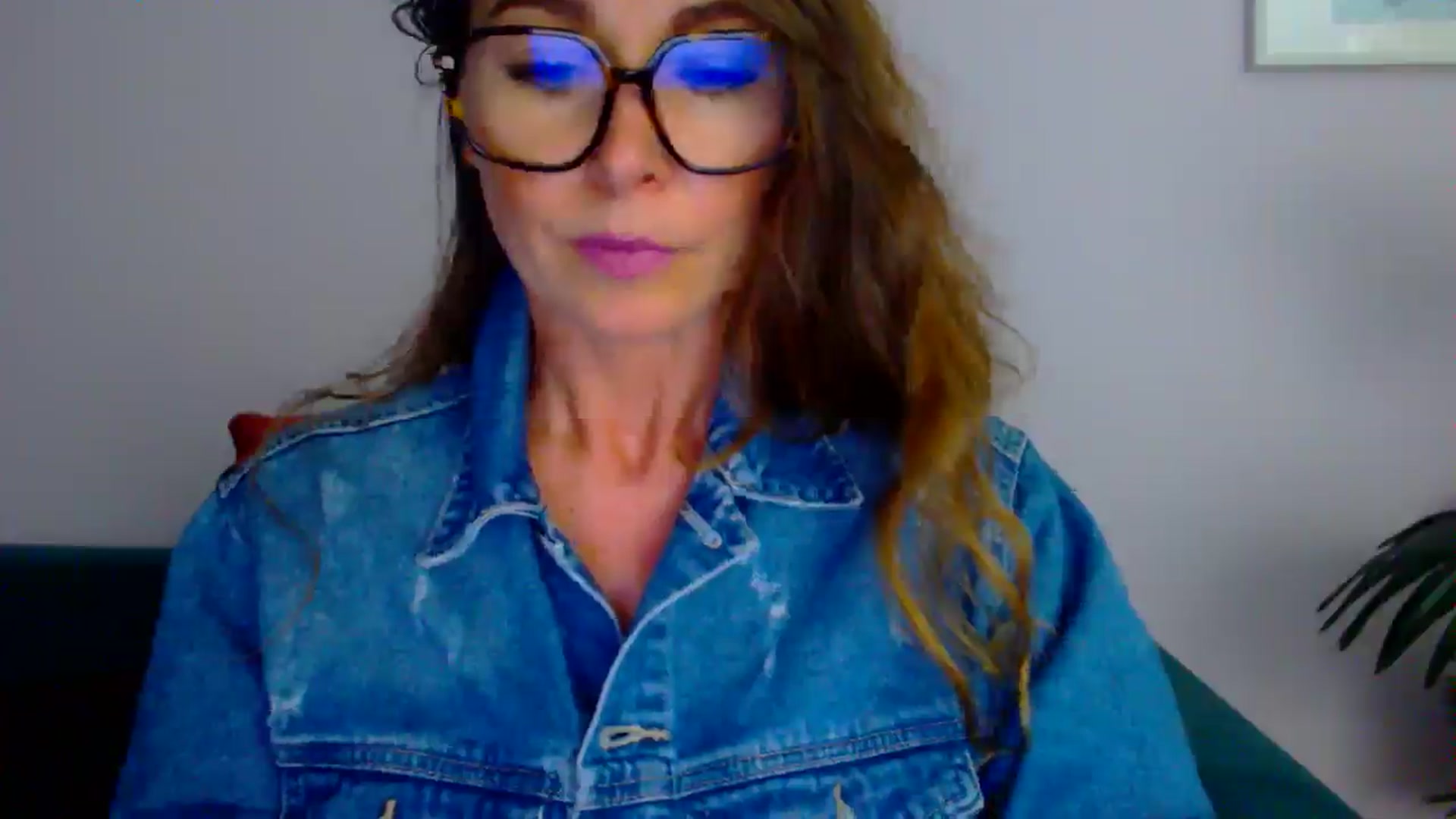Gallery image thumbnail from Delilah_sweet's myfreecams stream on, 07/09/2025, 17:18 image 10 of 20