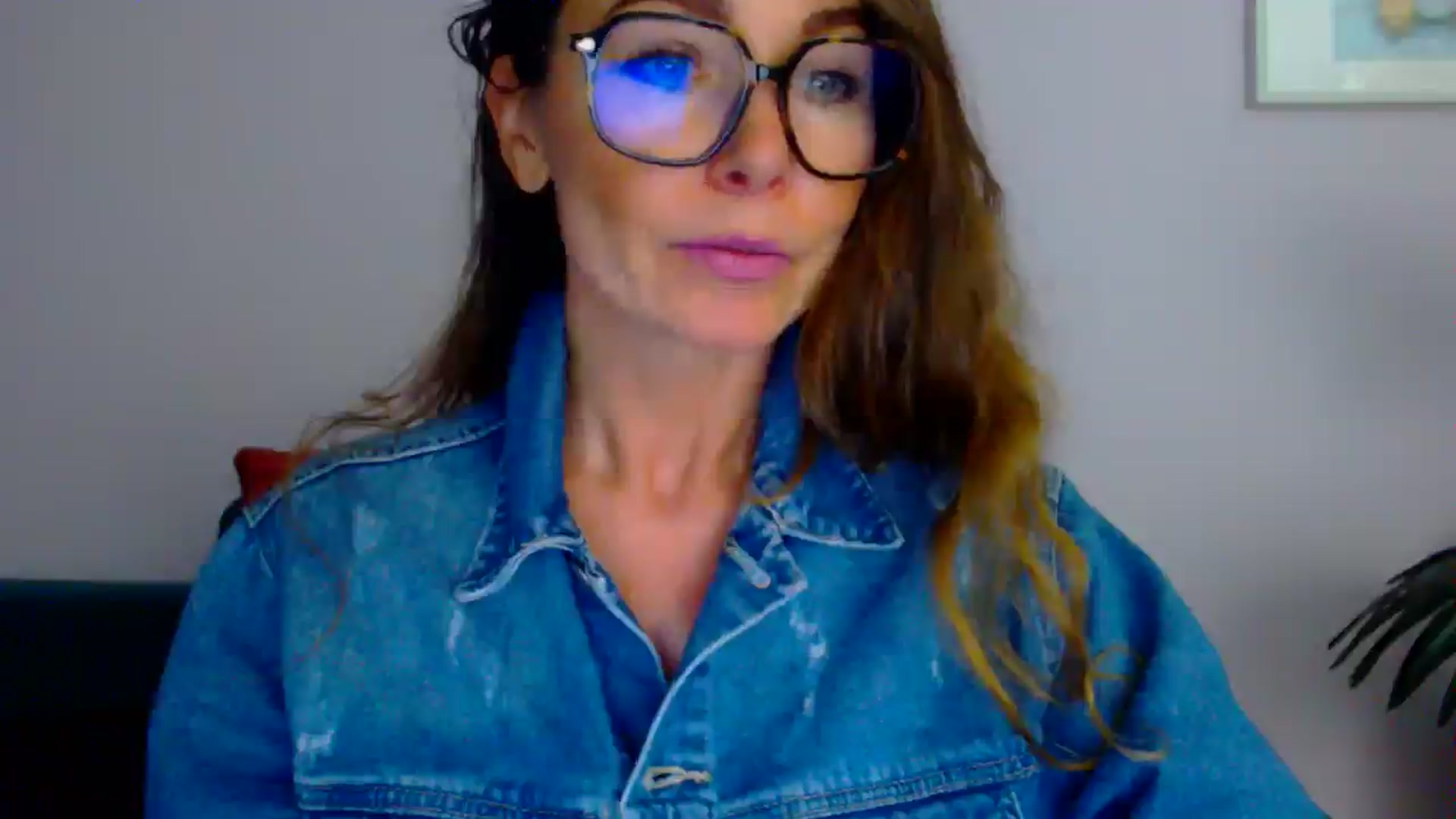 Gallery image thumbnail from Delilah_sweet's myfreecams stream on, 07/09/2025, 17:18 image 8 of 20