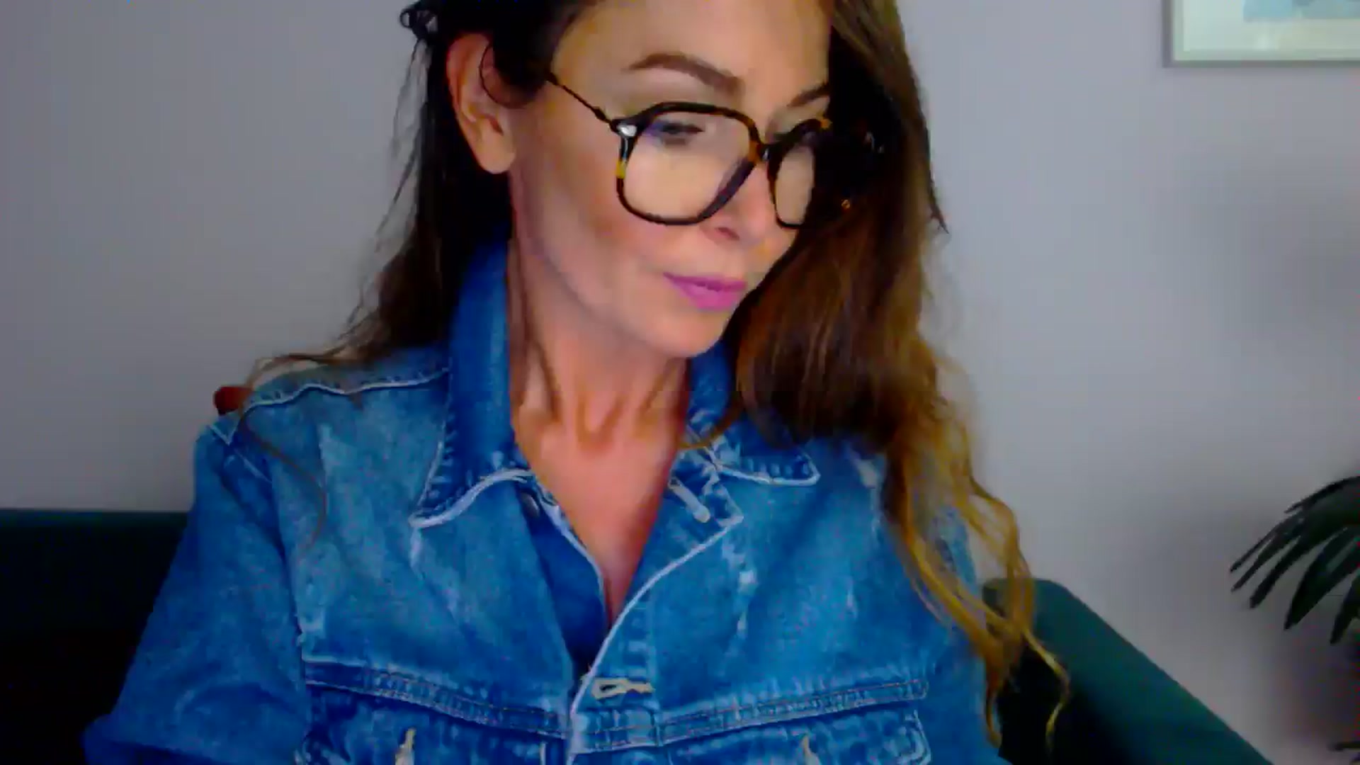 Gallery image thumbnail from Delilah_sweet's myfreecams stream on, 07/09/2025, 17:18 image 12 of 20