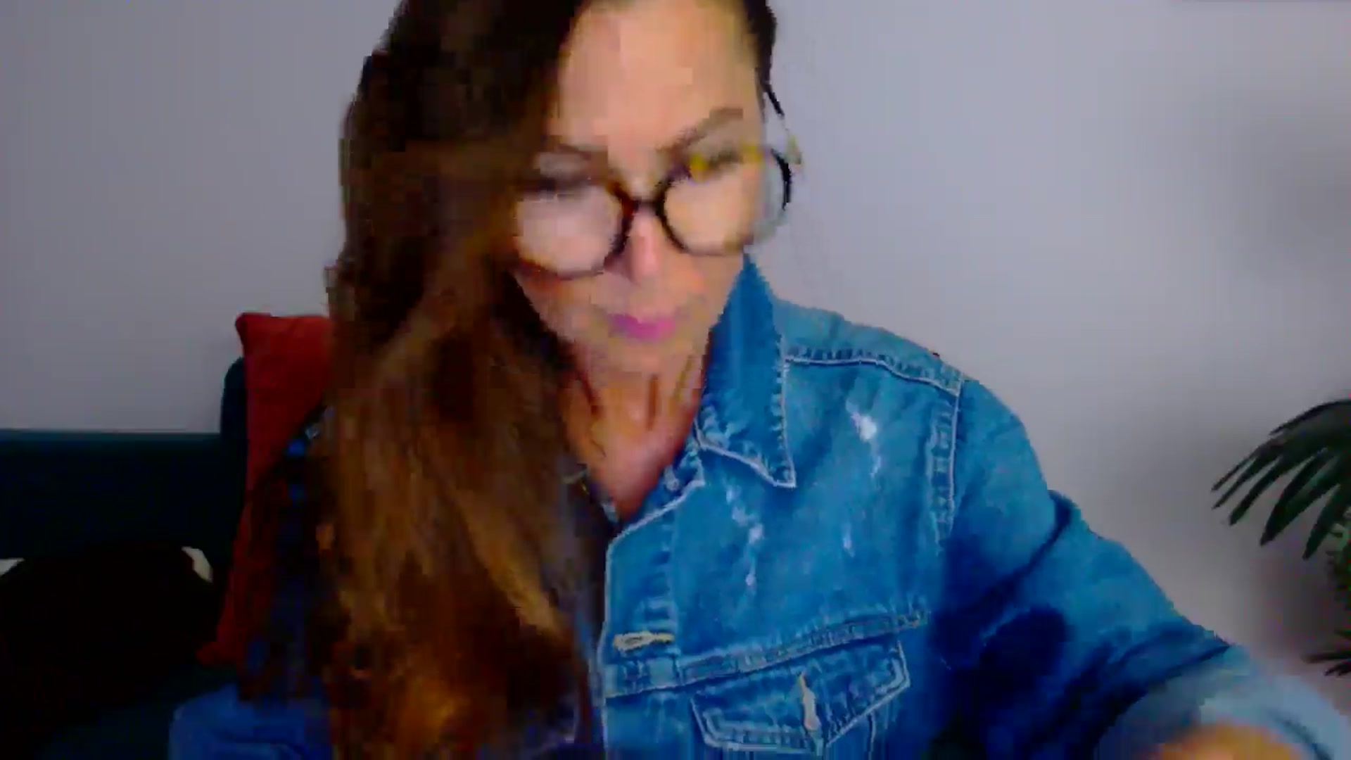 Gallery image thumbnail from Delilah_sweet's myfreecams stream on, 07/10/2025, 14:30 image 5 of 20