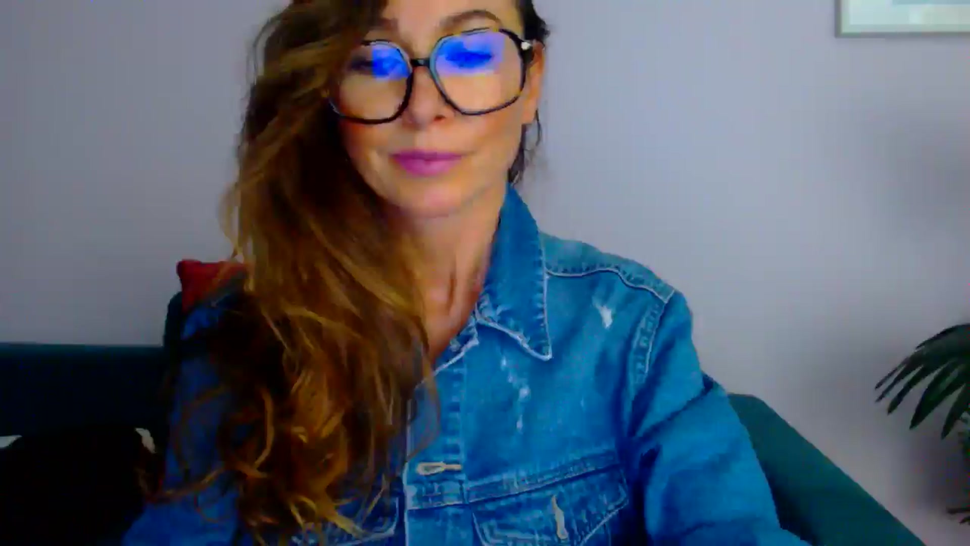 Gallery image thumbnail from Delilah_sweet's myfreecams stream on, 07/10/2025, 14:30 image 17 of 20