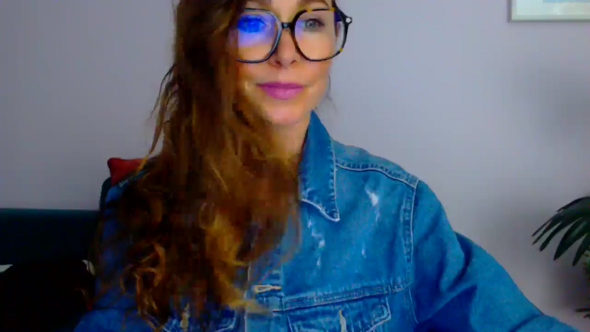 Gallery image thumbnail from Delilah_sweet's myfreecams stream on, 07/10/2025, 14:30 image 12 of 20
