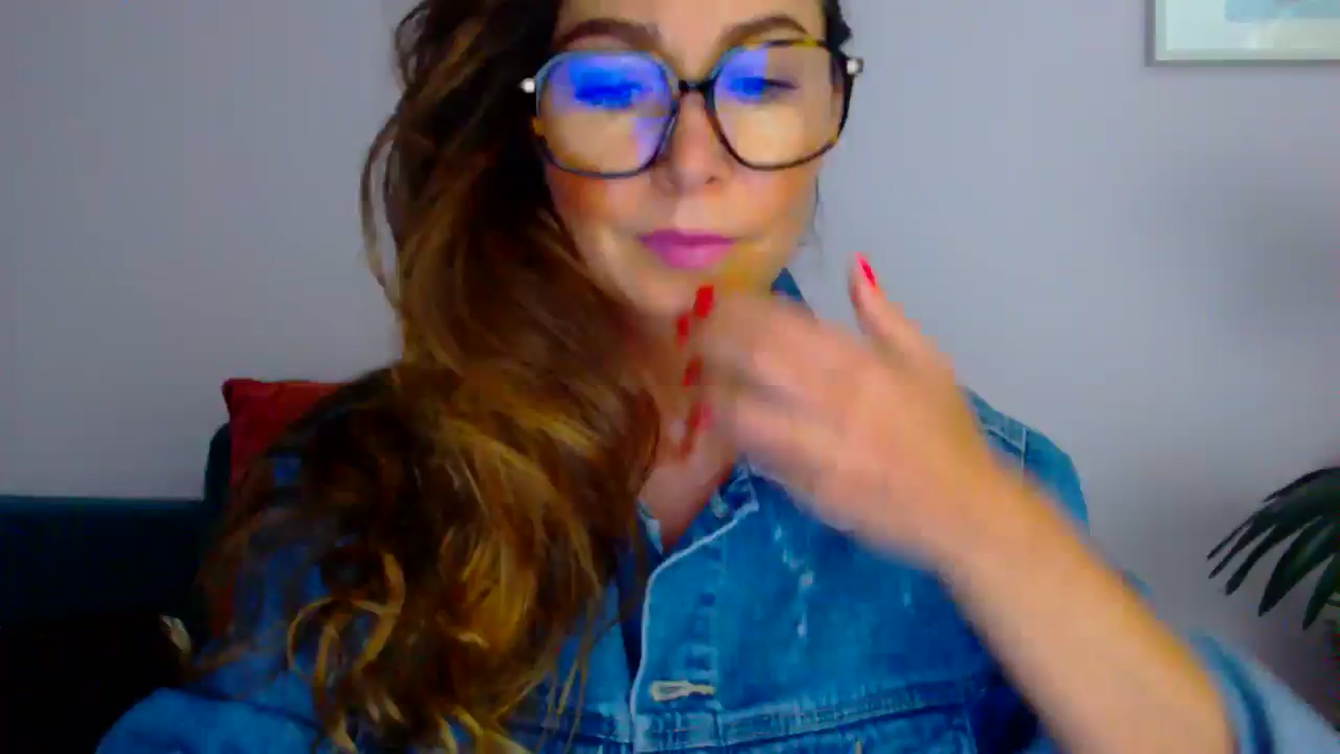 Gallery image thumbnail from Delilah_sweet's myfreecams stream on, 07/10/2025, 14:30 image 2 of 20
