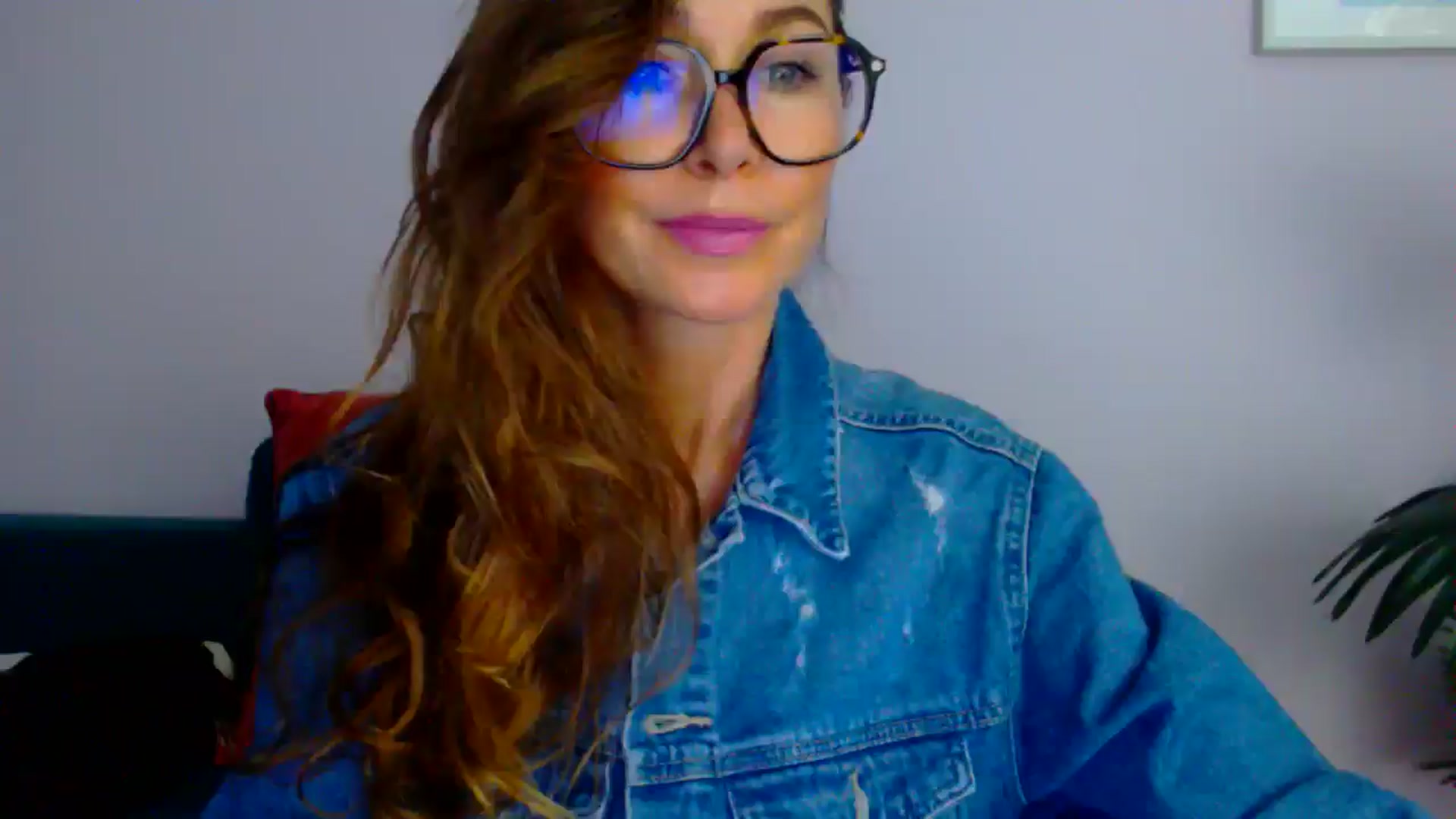 Gallery image thumbnail from Delilah_sweet's myfreecams stream on, 07/10/2025, 14:30 image 18 of 20