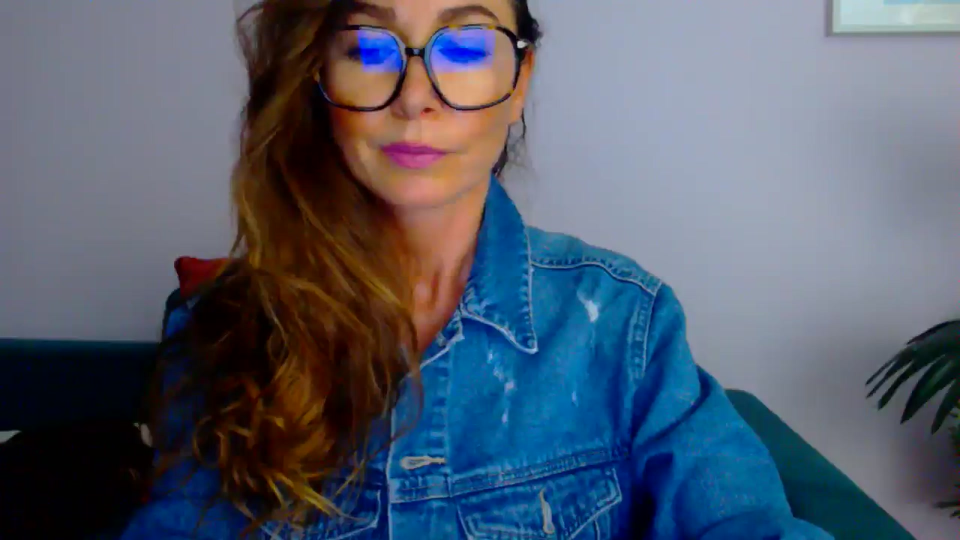 Gallery image thumbnail from Delilah_sweet's myfreecams stream on, 07/10/2025, 14:30 image 10 of 20