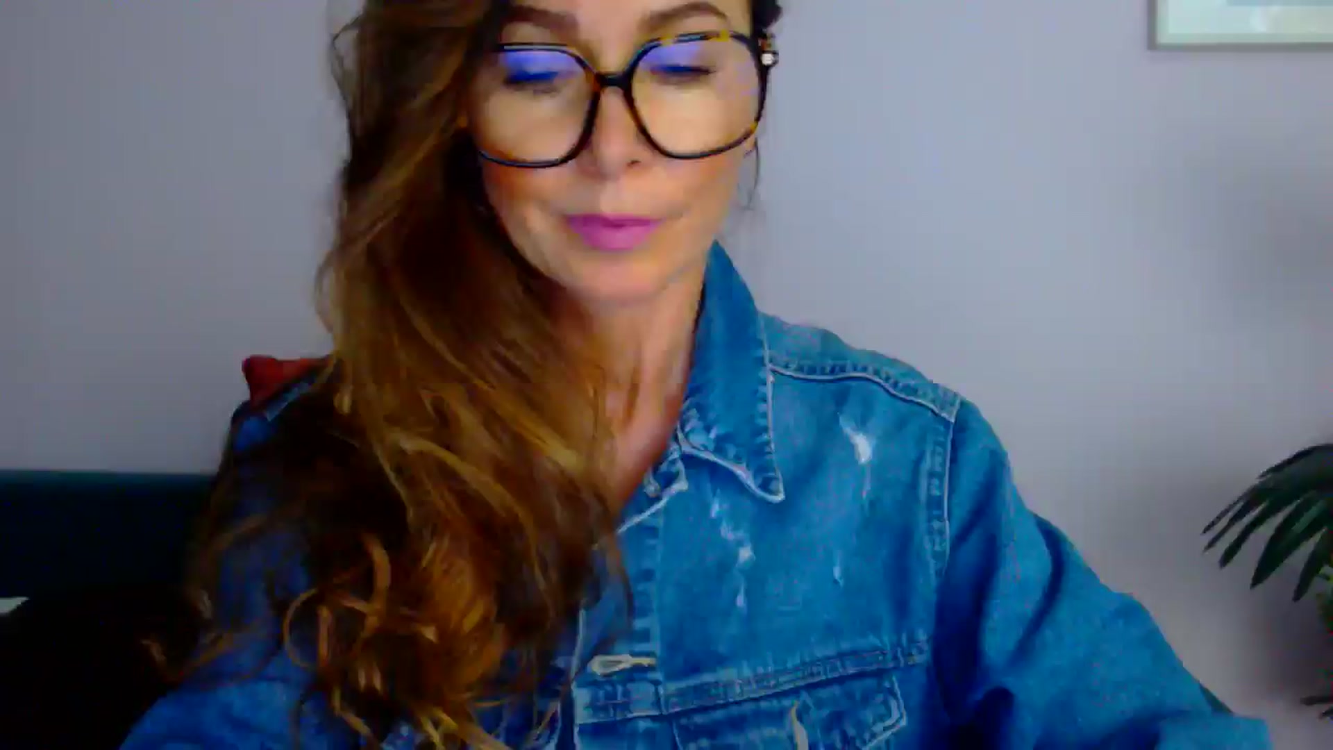 Gallery image thumbnail from Delilah_sweet's myfreecams stream on, 07/10/2025, 14:30 image 8 of 20