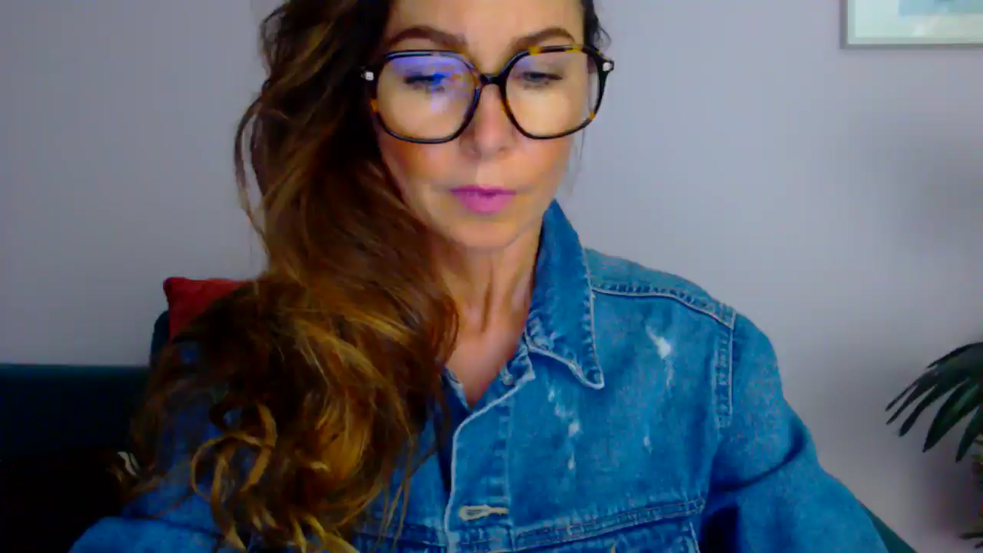 Gallery image thumbnail from Delilah_sweet's myfreecams stream on, 07/10/2025, 14:30 image 1 of 20