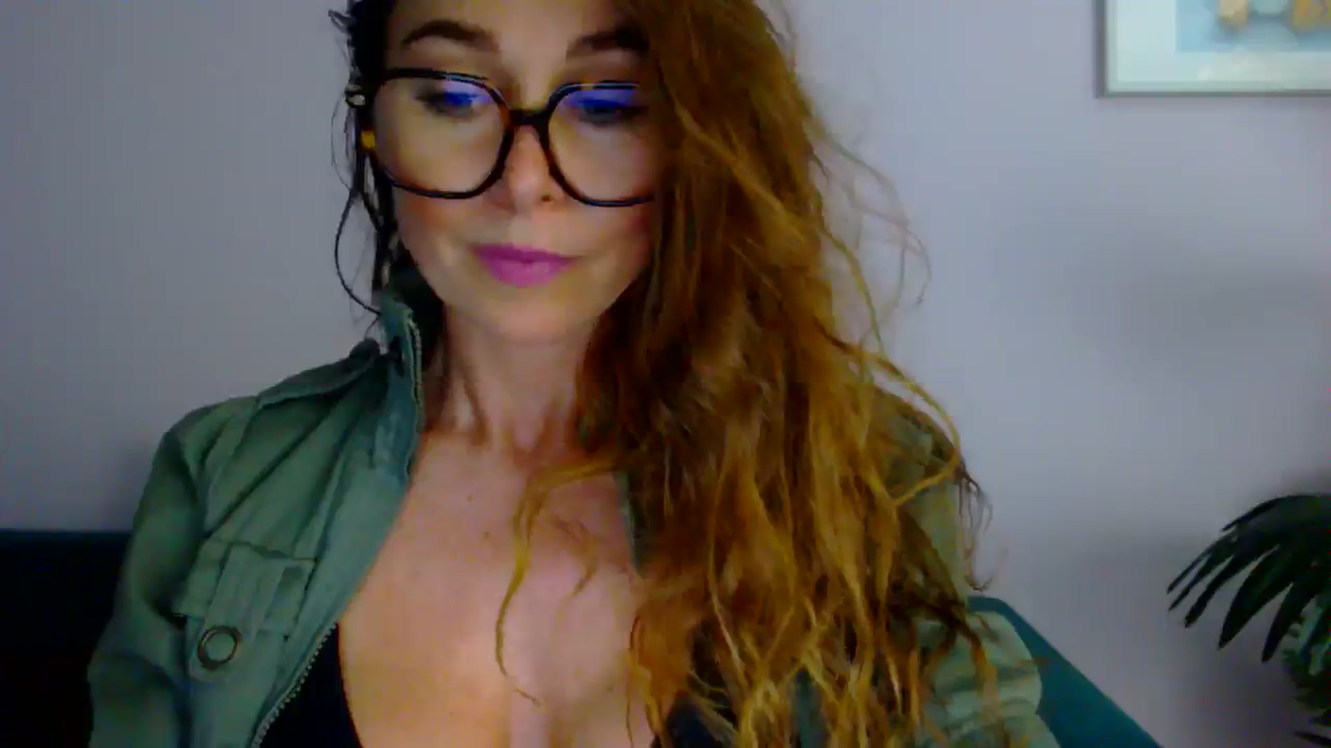 Gallery image thumbnail from Delilah_sweet's myfreecams stream on, 07/14/2025, 16:13 image 16 of 20