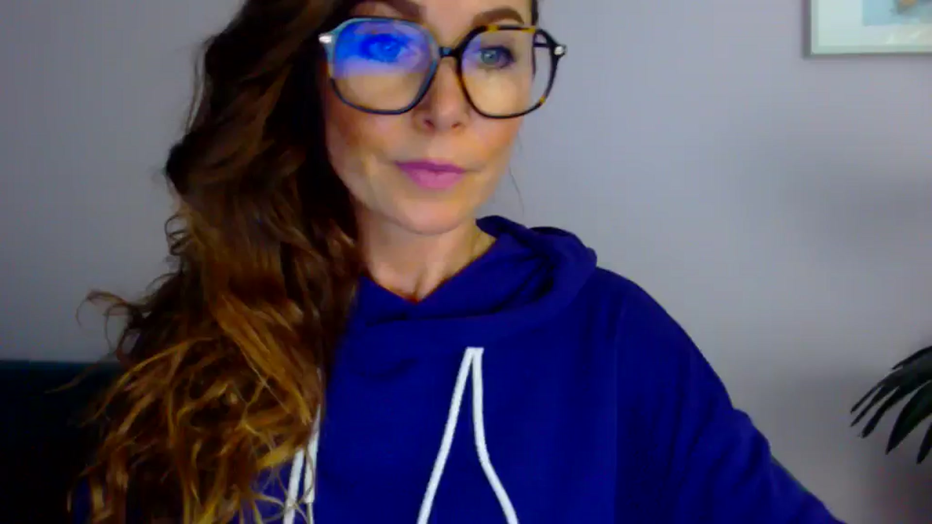 Gallery image thumbnail from Delilah_sweet's myfreecams stream on, 07/15/2025, 16:14 image 1 of 20