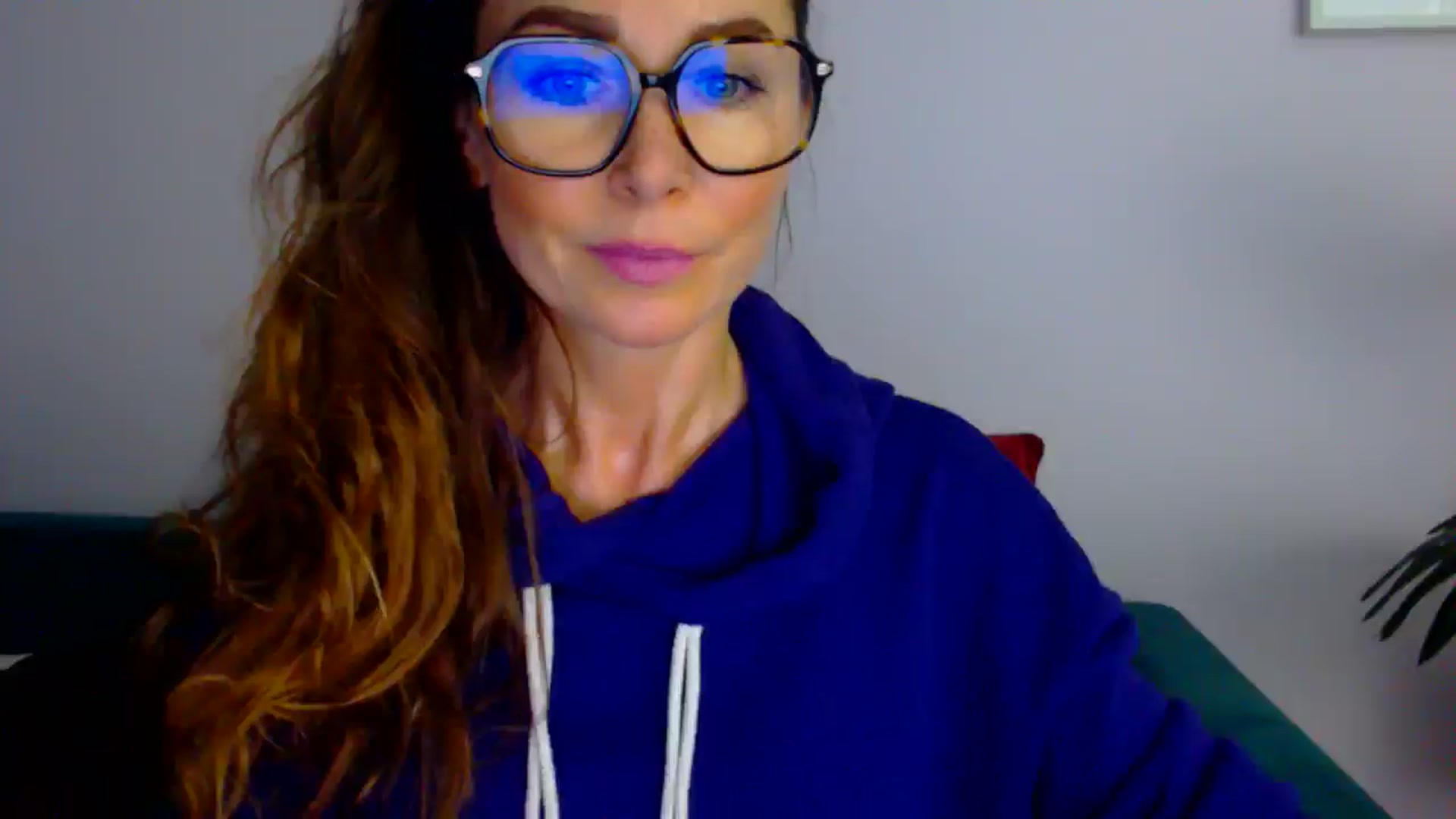 Gallery image thumbnail from Delilah_sweet's myfreecams stream on, 07/16/2025, 15:57 image 1 of 20