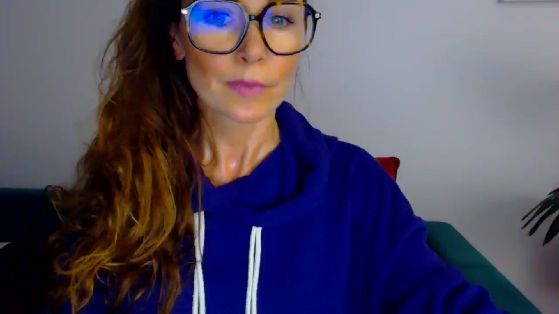 Gallery image thumbnail from Delilah_sweet's myfreecams stream on, 07/16/2025, 15:57 image 4 of 20