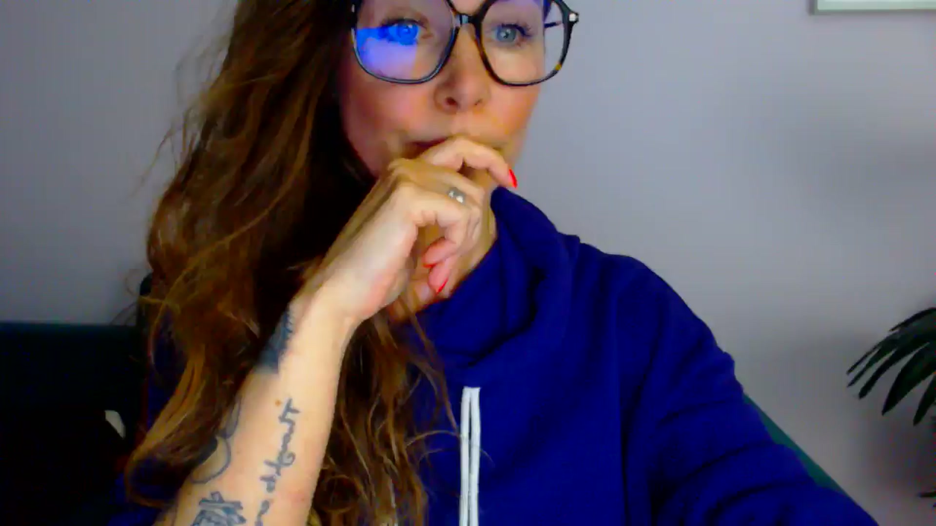 Gallery image thumbnail from Delilah_sweet's myfreecams stream on, 07/16/2025, 16:10 image 17 of 20
