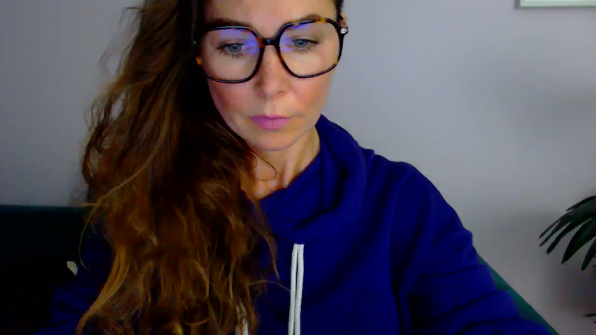 Gallery image thumbnail from Delilah_sweet's myfreecams stream on, 07/16/2025, 16:10 image 15 of 20