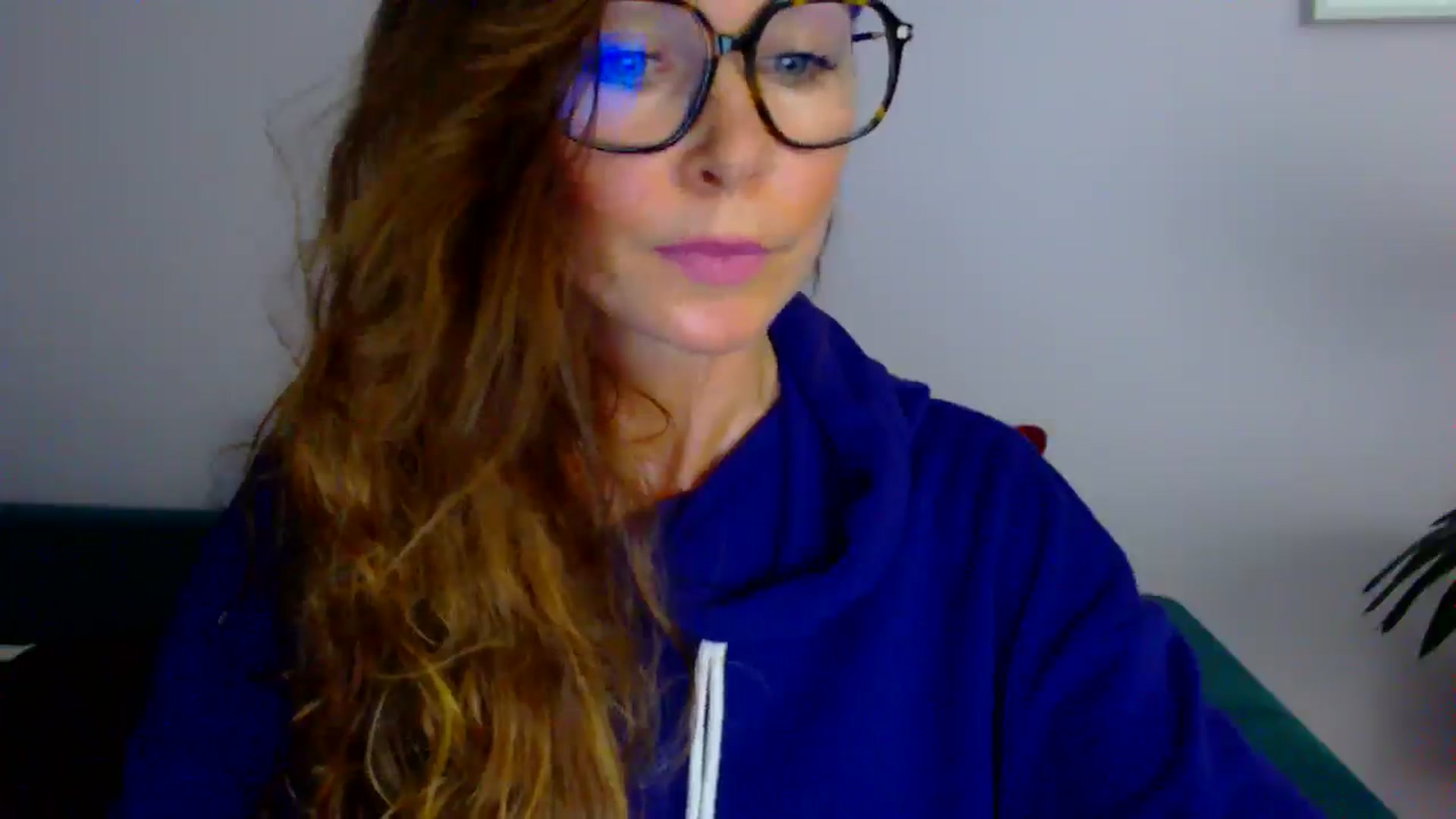 Gallery image thumbnail from Delilah_sweet's myfreecams stream on, 07/16/2025, 16:10 image 7 of 20