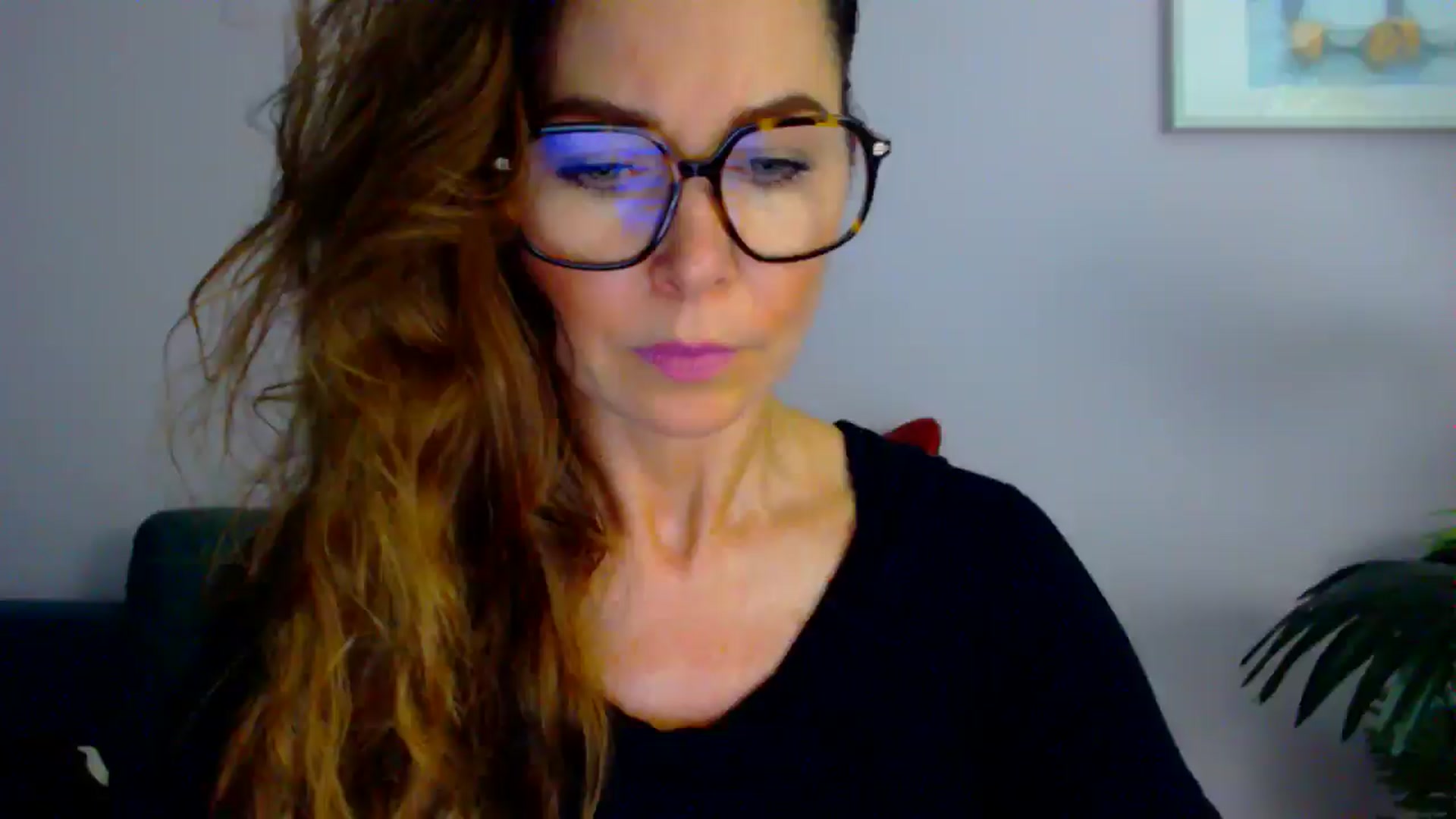 Gallery image thumbnail from Delilah_sweet's myfreecams stream on, 07/17/2025, 14:32 image 10 of 20