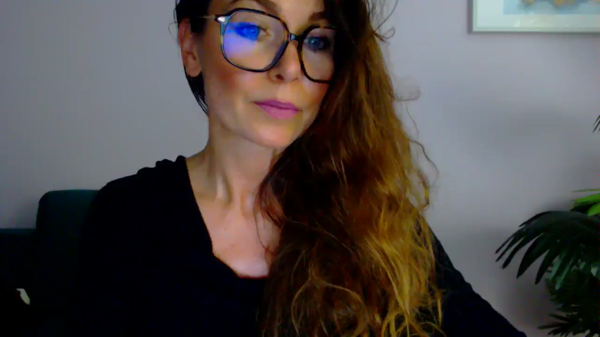 Gallery image thumbnail from Delilah_sweet's myfreecams stream on, 07/17/2025, 15:23 image 9 of 20