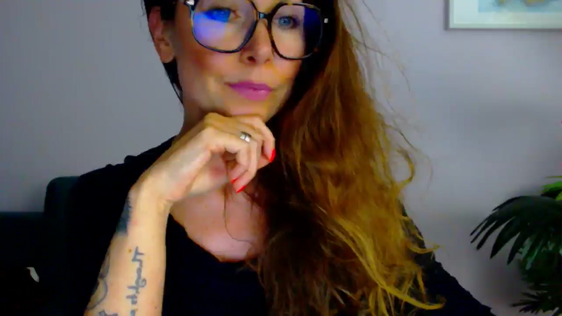 Gallery image thumbnail from Delilah_sweet's myfreecams stream on, 07/17/2025, 15:23 image 13 of 20