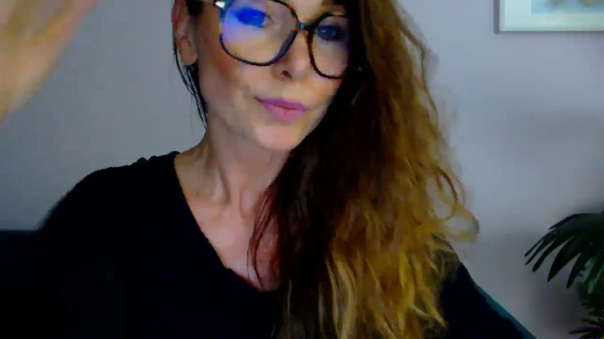 Gallery image thumbnail from Delilah_sweet's myfreecams stream on, 07/17/2025, 15:55 image 15 of 20