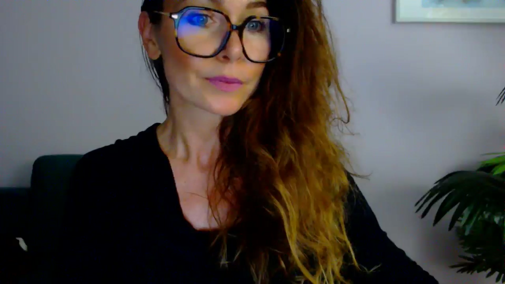 Gallery image thumbnail from Delilah_sweet's myfreecams stream on, 07/17/2025, 16:22 image 10 of 20