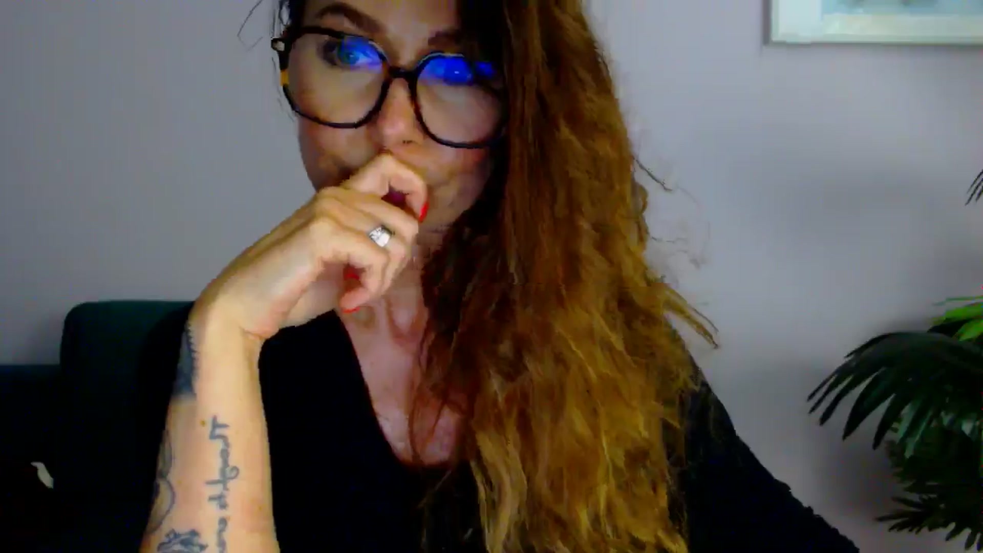 Gallery image thumbnail from Delilah_sweet's myfreecams stream on, 07/17/2025, 16:22 image 6 of 20