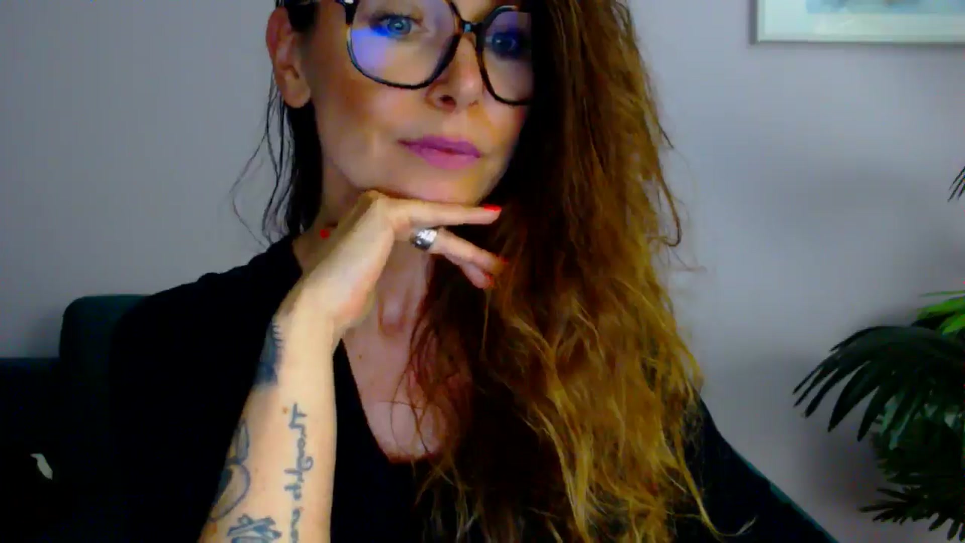 Gallery image thumbnail from Delilah_sweet's myfreecams stream on, 07/17/2025, 16:22 image 18 of 20