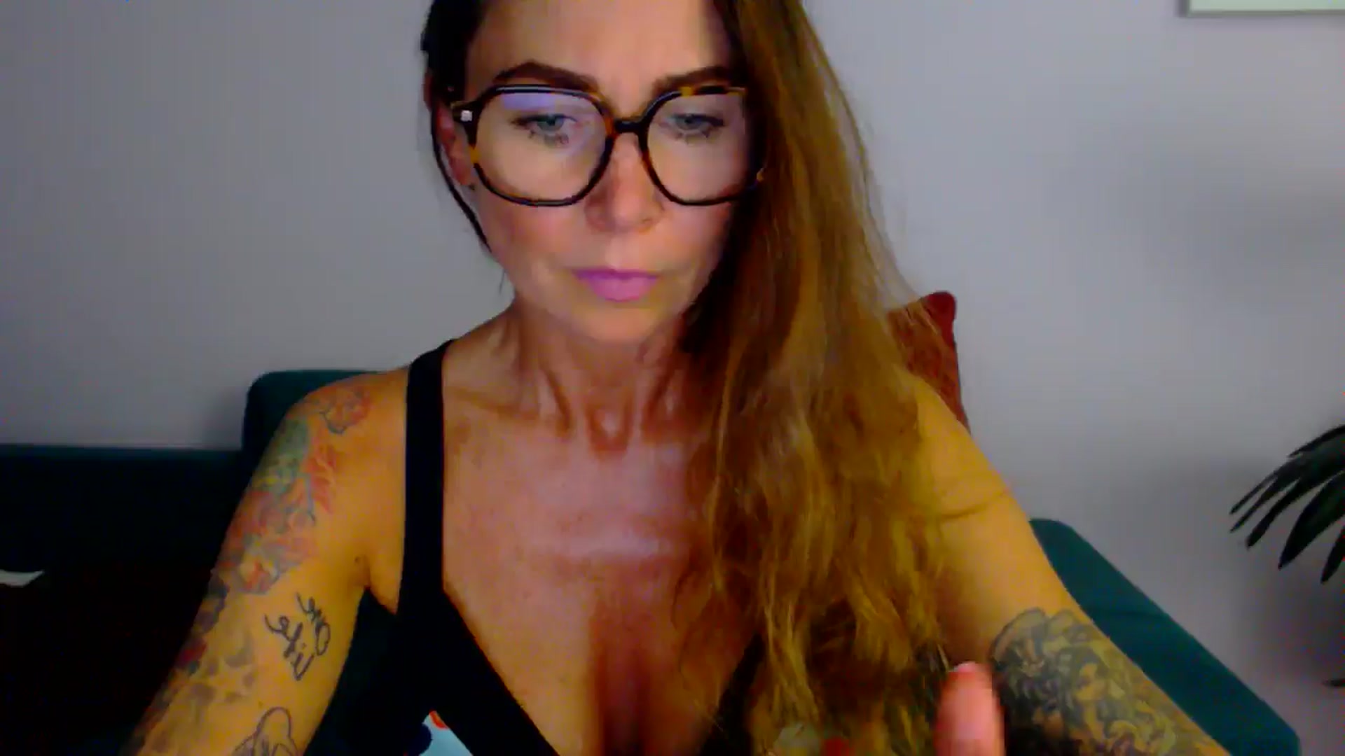 Gallery image thumbnail from Delilah_sweet's myfreecams stream on, 07/21/2025, 16:44 image 3 of 20