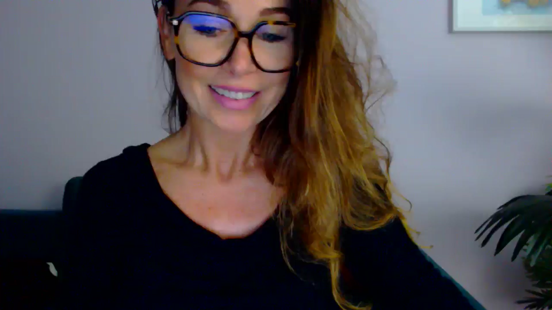 Gallery image thumbnail from Delilah_sweet's myfreecams stream on, 07/23/2025, 15:40 image 7 of 20