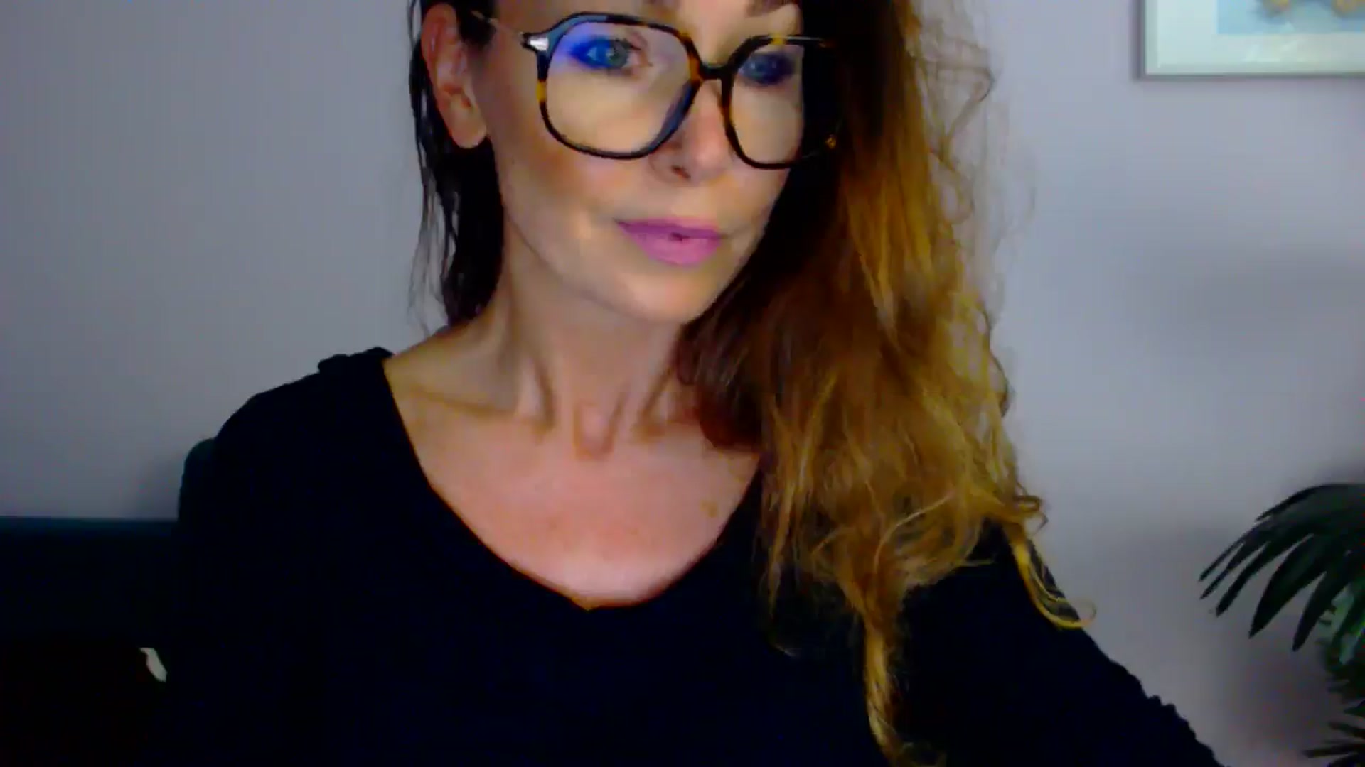 Gallery image thumbnail from Delilah_sweet's myfreecams stream on, 07/23/2025, 15:40 image 5 of 20