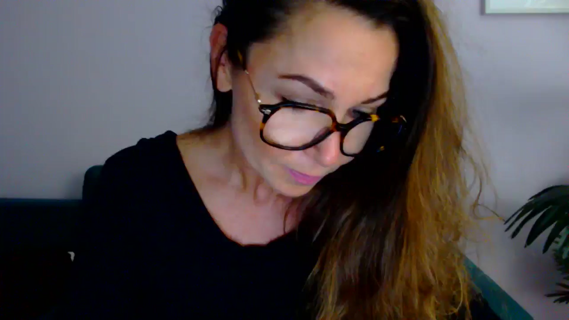 Gallery image thumbnail from Delilah_sweet's myfreecams stream on, 07/23/2025, 16:27 image 2 of 20