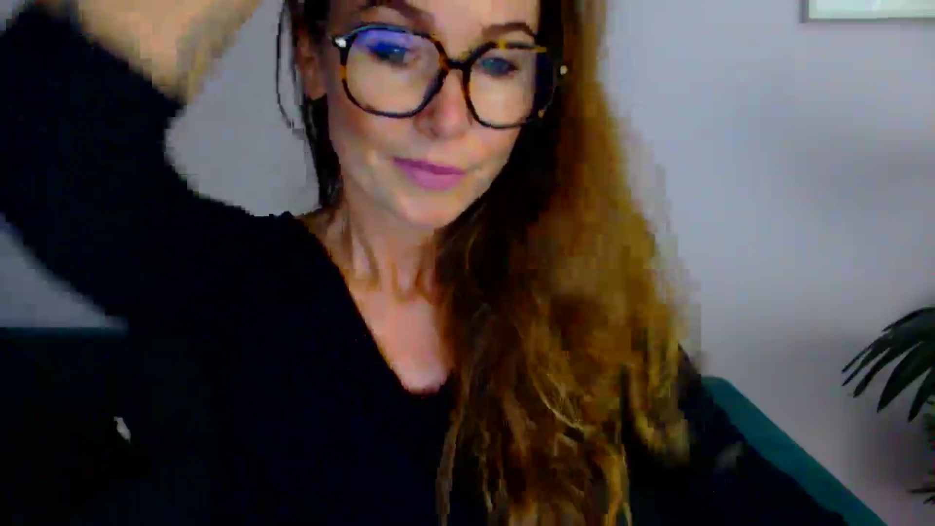 Gallery image thumbnail from Delilah_sweet's myfreecams stream on, 07/23/2025, 16:27 image 13 of 20