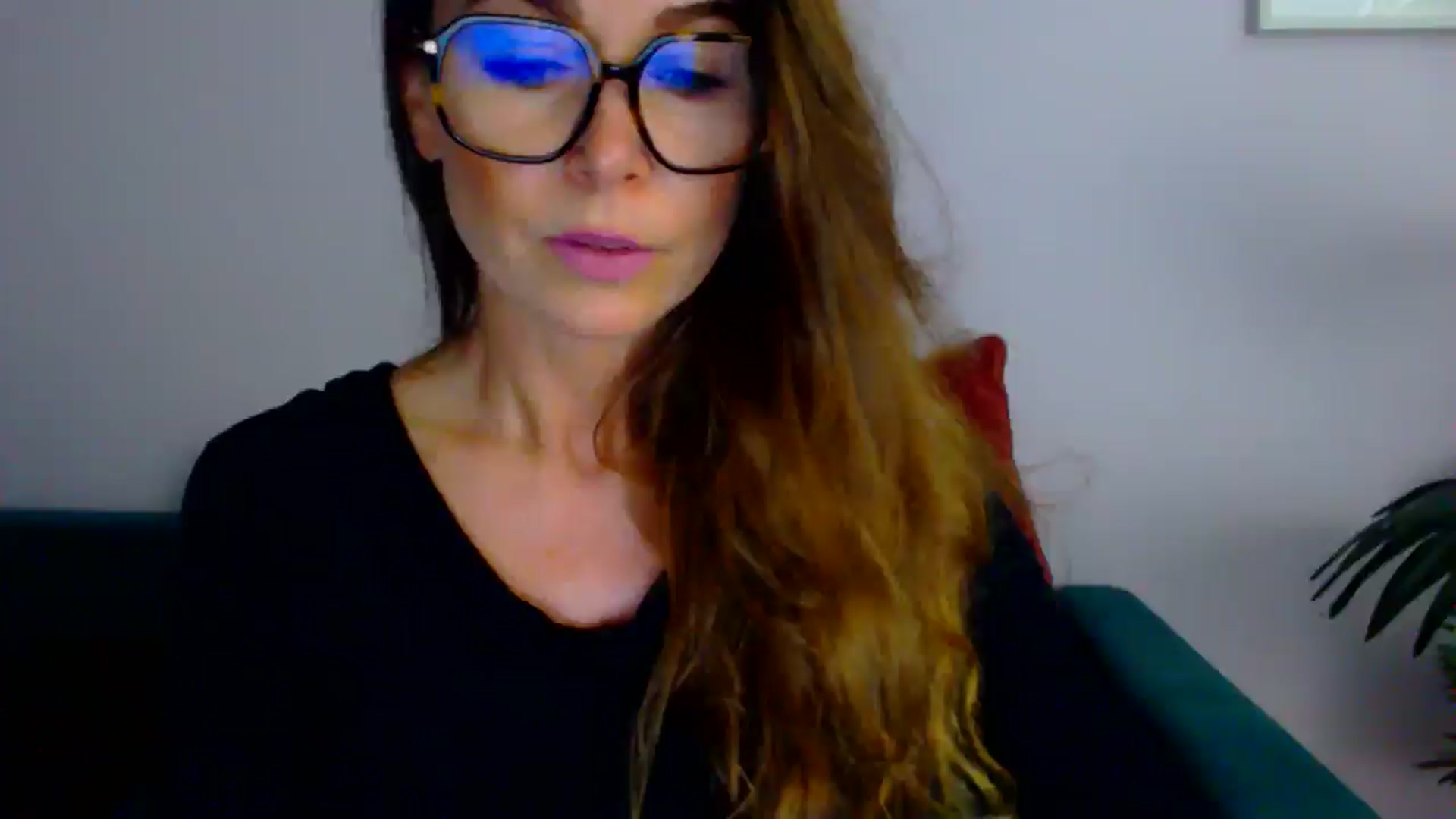Gallery image thumbnail from Delilah_sweet's myfreecams stream on, 07/23/2025, 16:27 image 15 of 20