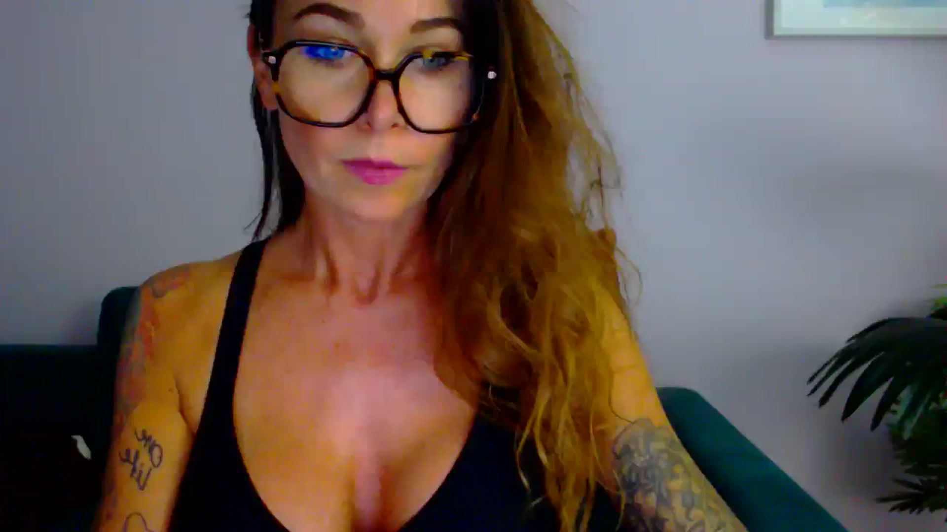 Gallery image thumbnail from Delilah_sweet's myfreecams stream on, 07/23/2025, 17:36 image 8 of 20