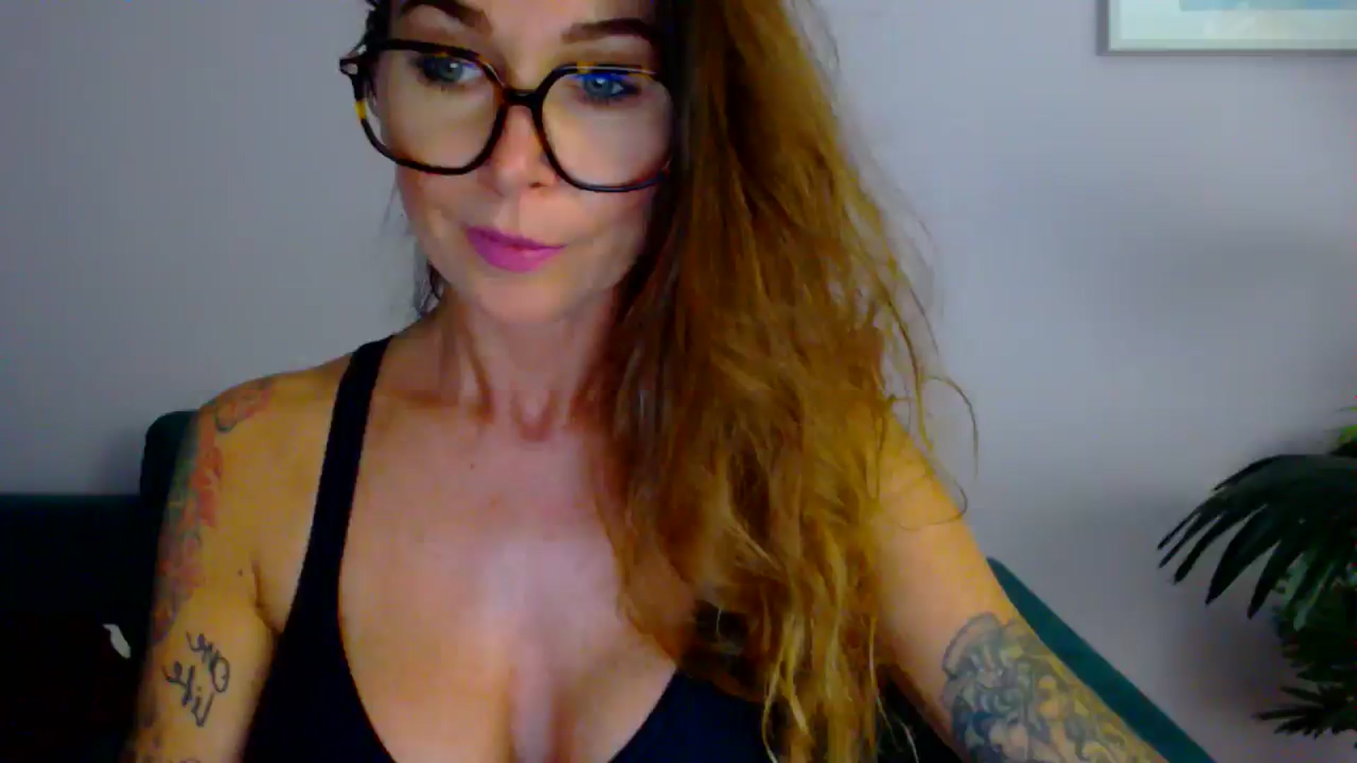 Gallery image thumbnail from Delilah_sweet's myfreecams stream on, 07/23/2025, 17:36 image 20 of 20