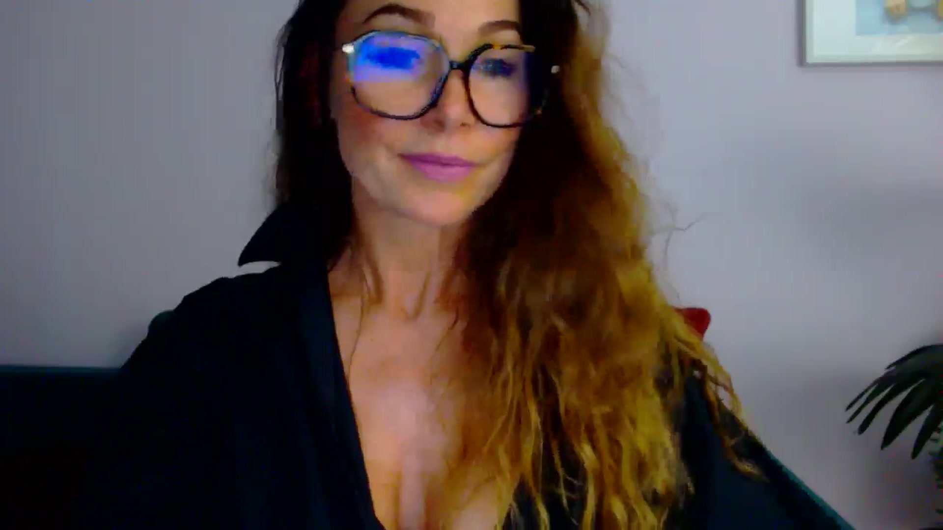 Gallery image thumbnail from Delilah_sweet's myfreecams stream on, 07/29/2025, 16:16 image 6 of 20