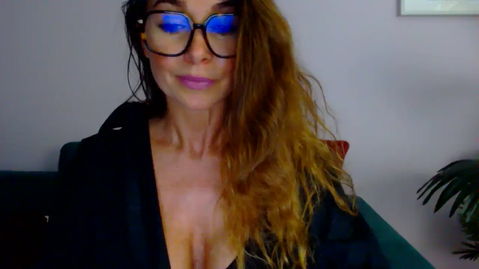 Gallery image thumbnail from Delilah_sweet's myfreecams stream on, 07/29/2025, 17:17 image 16 of 20