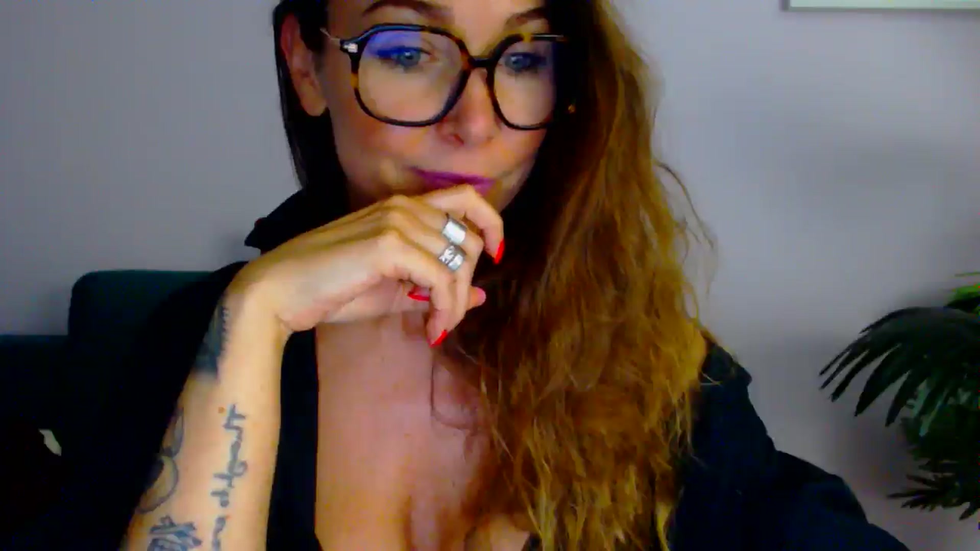 Gallery image thumbnail from Delilah_sweet's myfreecams stream on, 07/29/2025, 17:39 image 13 of 20