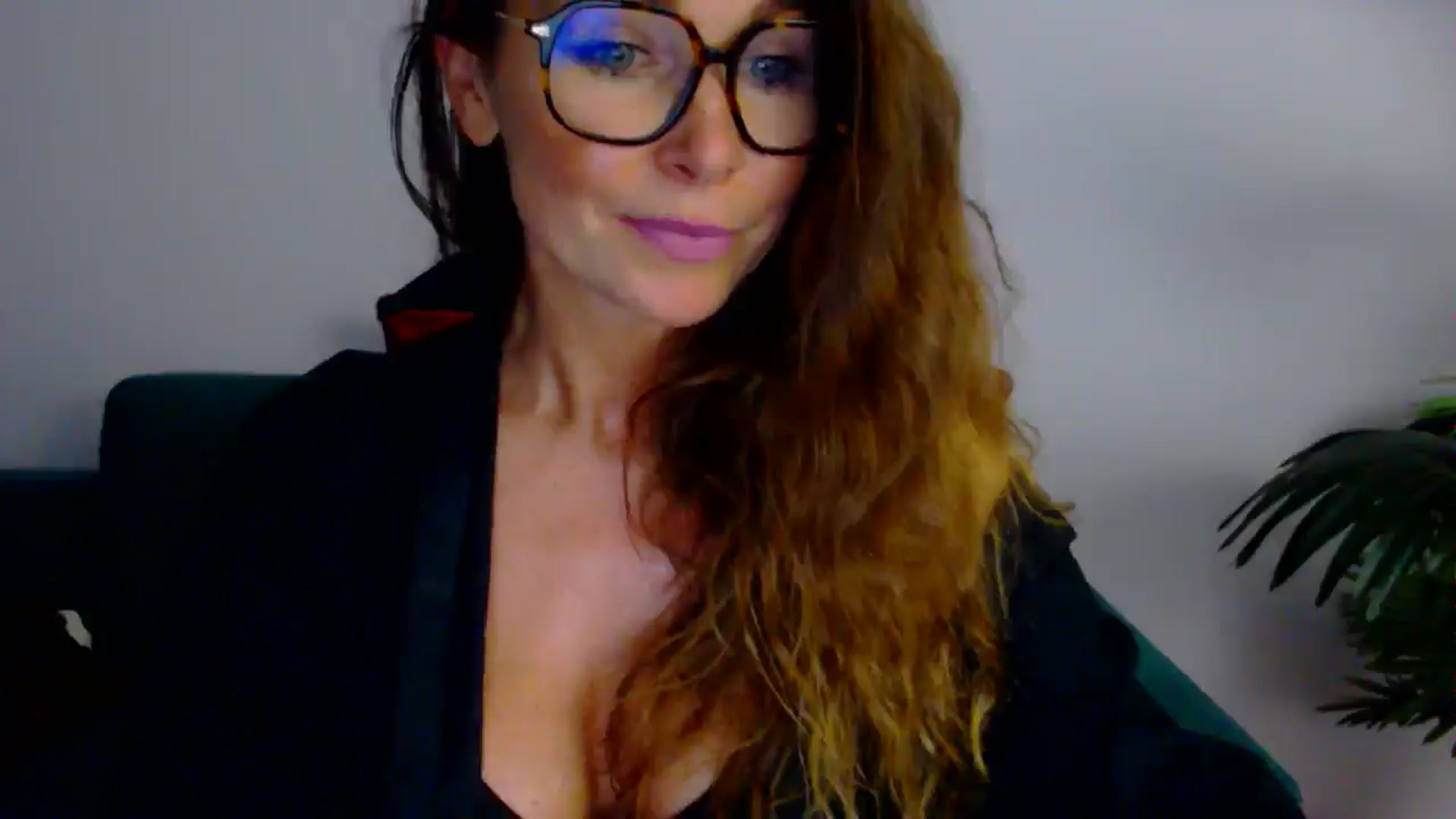 Gallery image thumbnail from Delilah_sweet's myfreecams stream on, 07/29/2025, 17:39 image 3 of 20