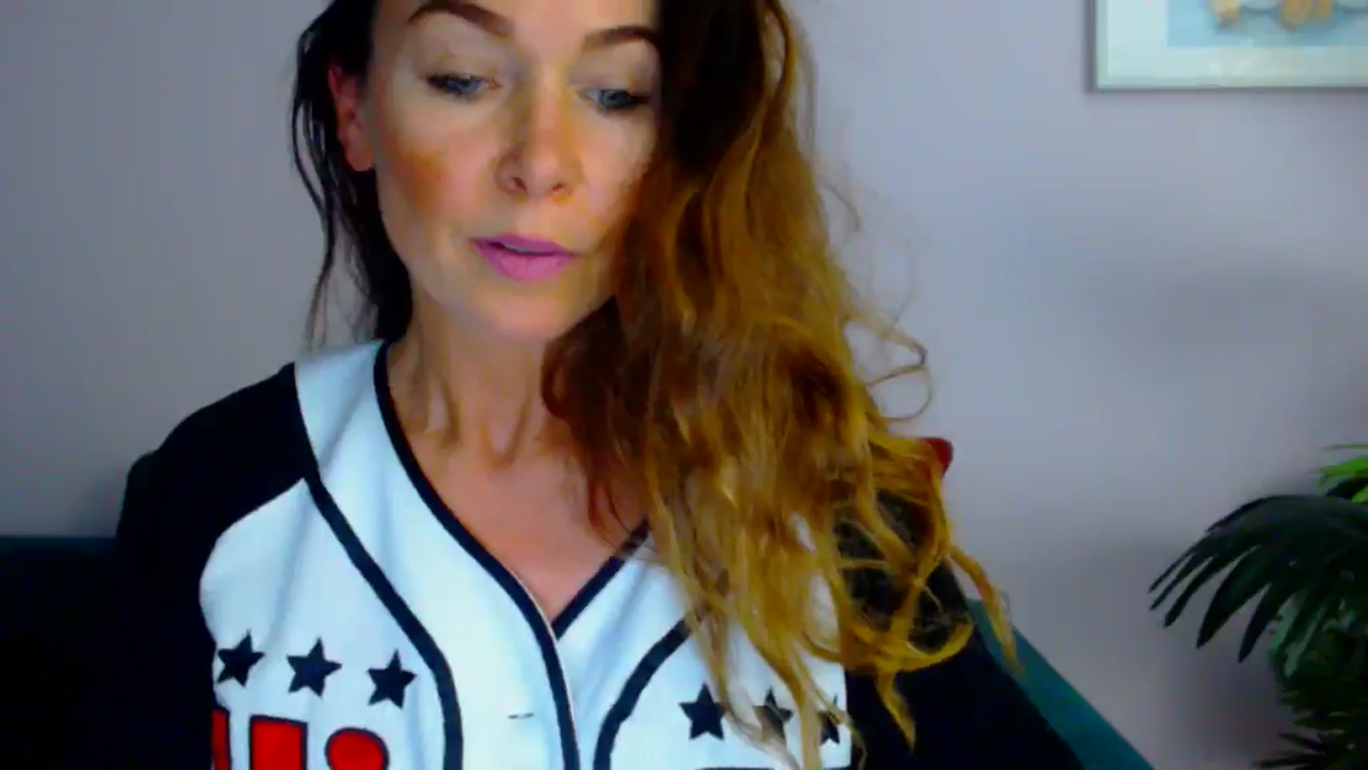 Gallery image thumbnail from Delilah_sweet's myfreecams stream on, 07/30/2025, 16:13 image 9 of 20