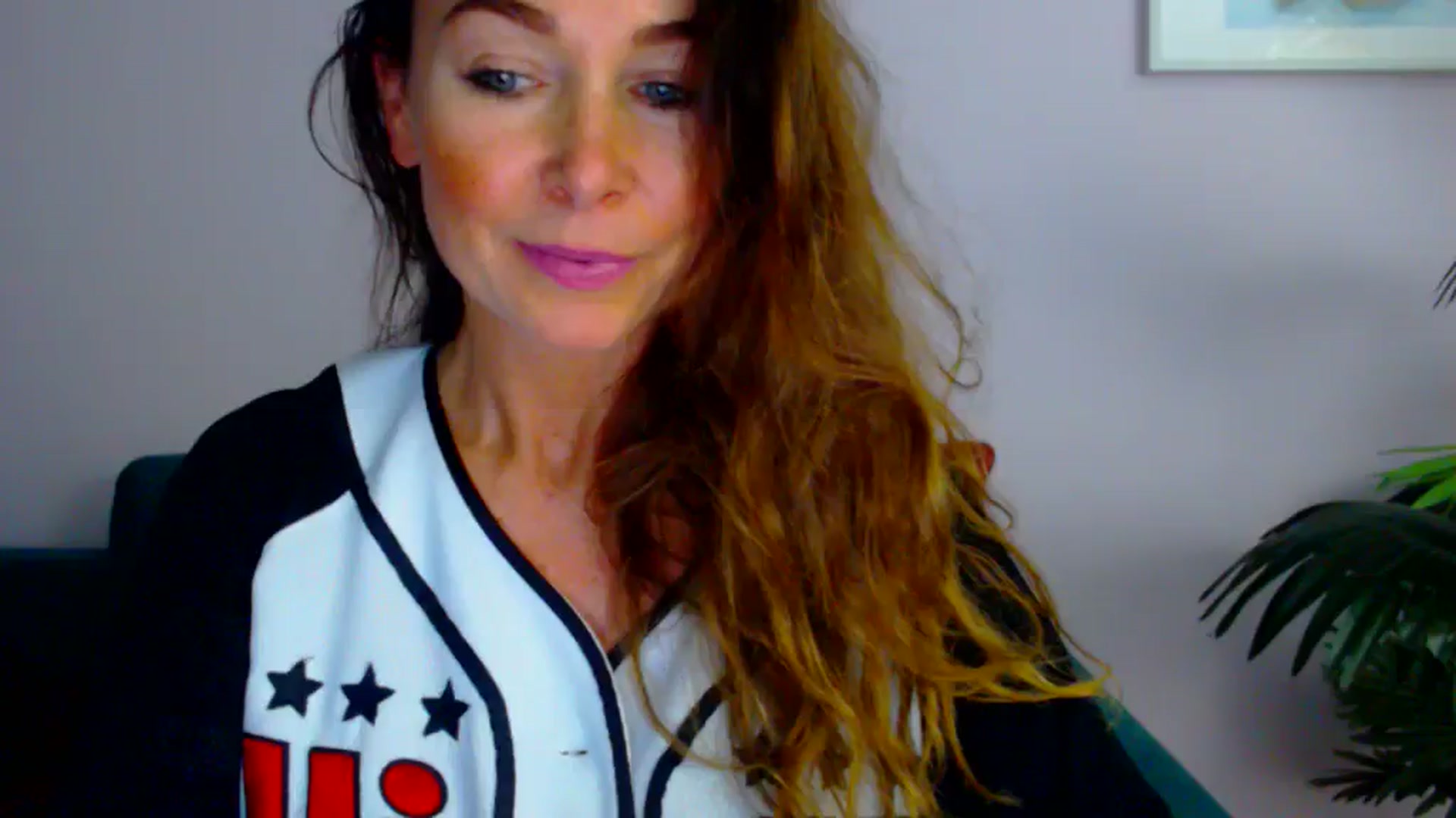 Gallery image thumbnail from Delilah_sweet's myfreecams stream on, 07/30/2025, 16:13 image 16 of 20