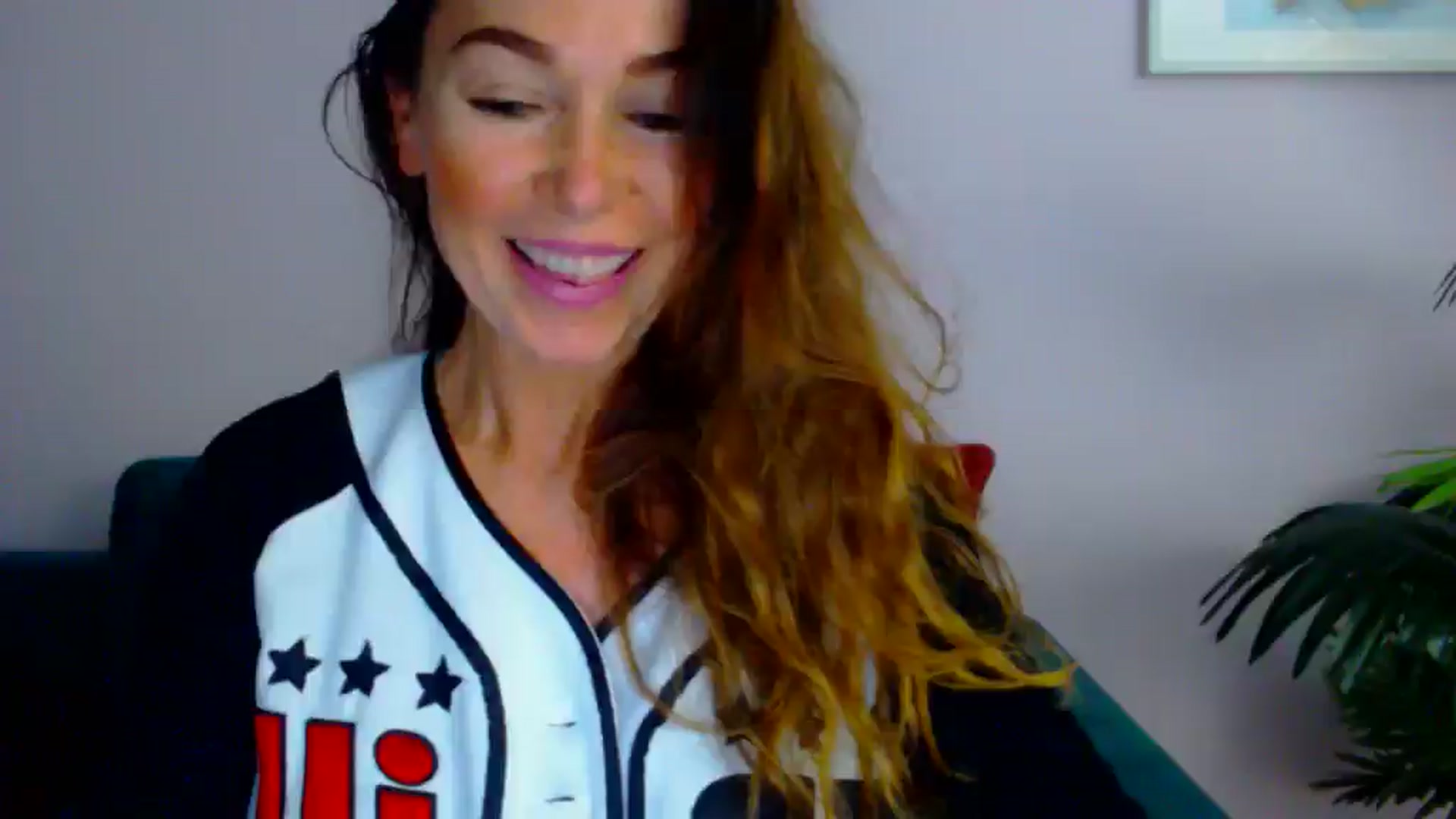 Gallery image thumbnail from Delilah_sweet's myfreecams stream on, 07/30/2025, 16:13 image 15 of 20