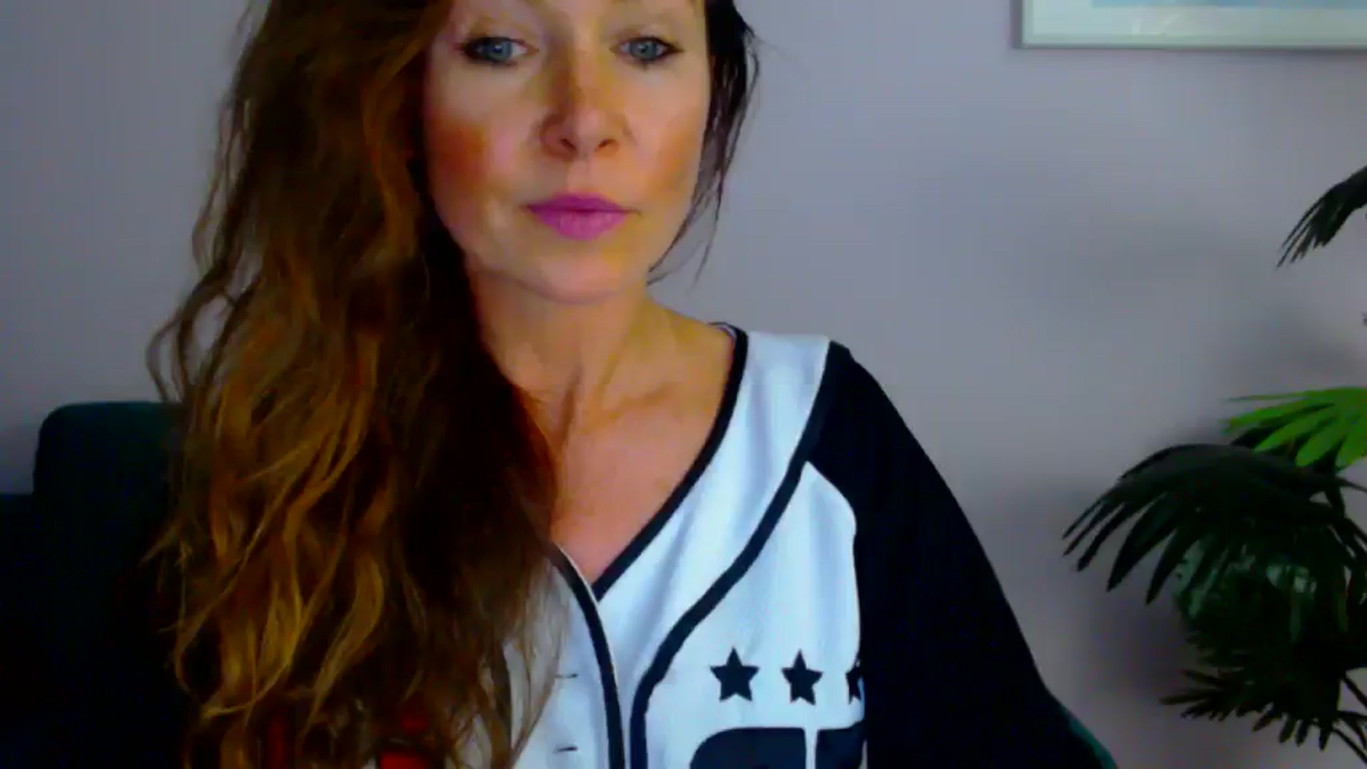 Gallery image thumbnail from Delilah_sweet's myfreecams stream on, 07/30/2025, 17:13 image 13 of 20