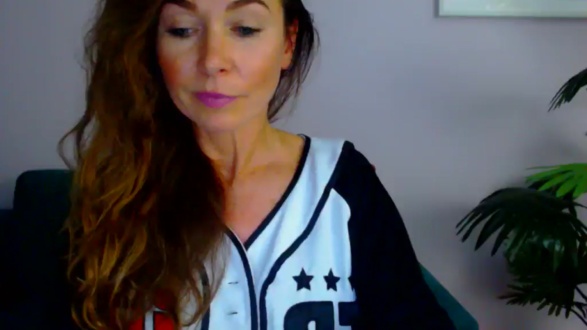 Gallery image thumbnail from Delilah_sweet's myfreecams stream on, 07/30/2025, 17:13 image 14 of 20