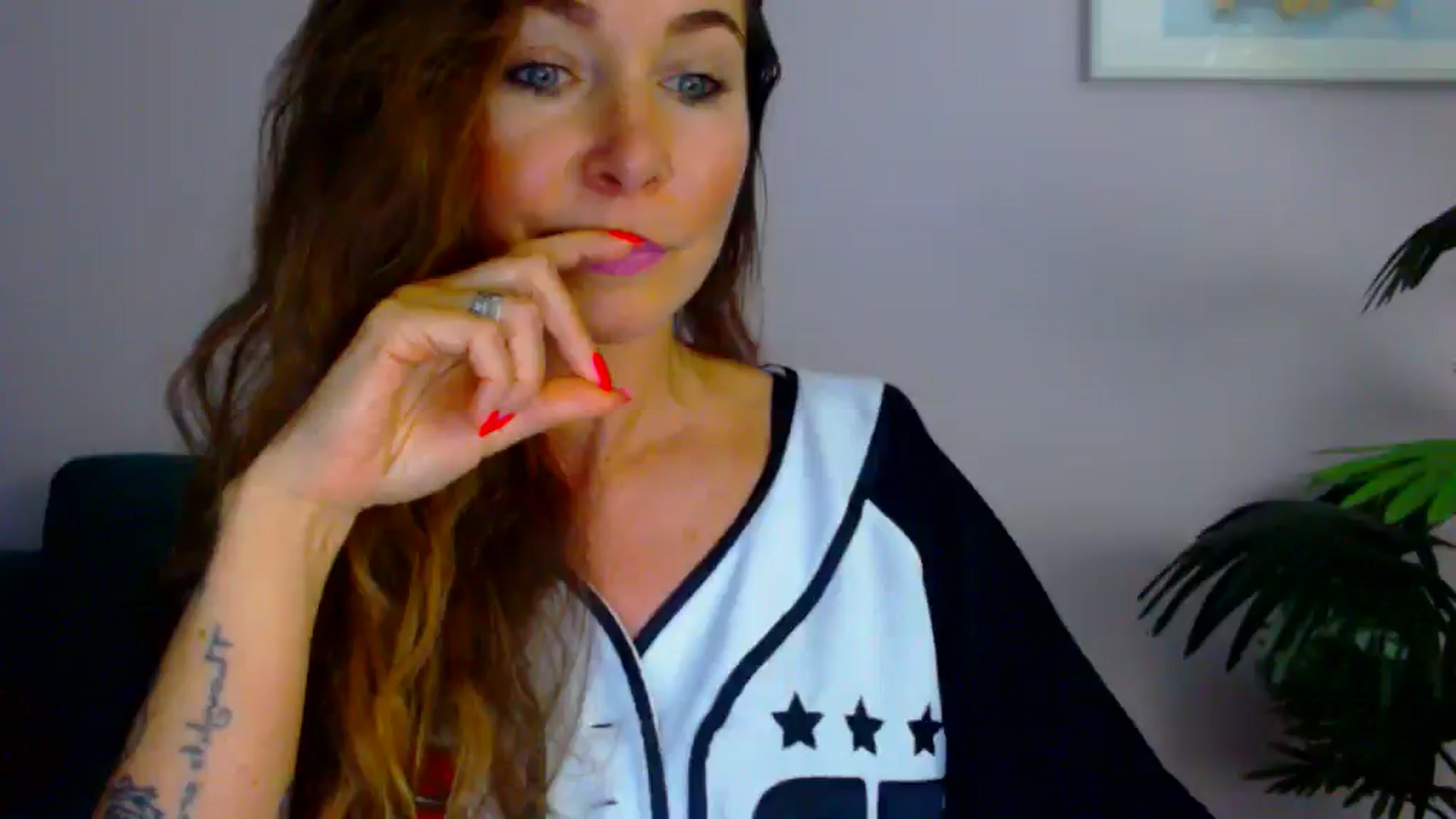 Gallery image thumbnail from Delilah_sweet's myfreecams stream on, 07/30/2025, 17:13 image 10 of 20