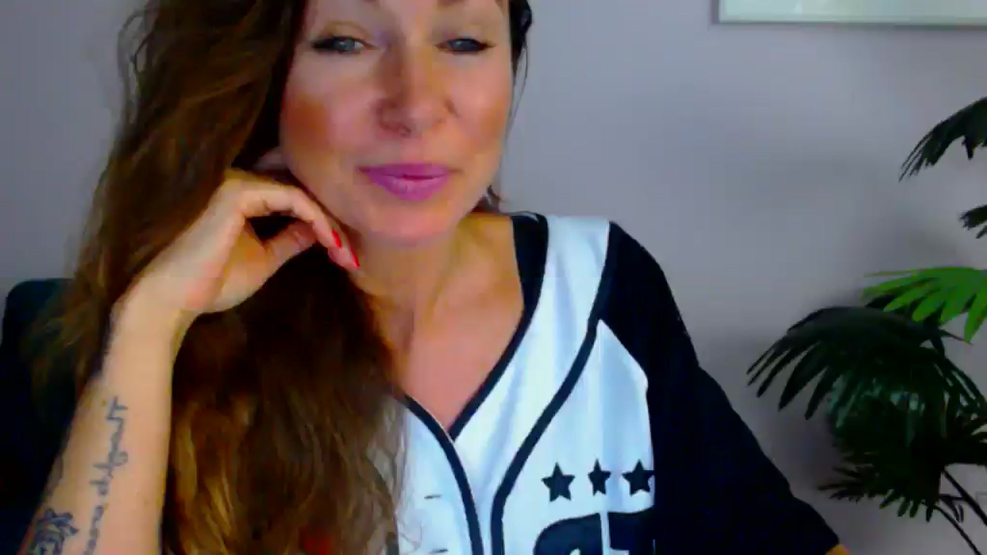 Gallery image thumbnail from Delilah_sweet's myfreecams stream on, 07/30/2025, 17:13 image 1 of 20