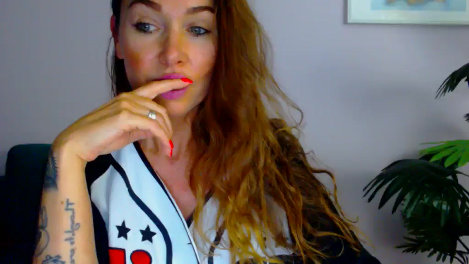 Gallery image thumbnail from Delilah_sweet's myfreecams stream on, 07/30/2025, 17:43 image 14 of 20
