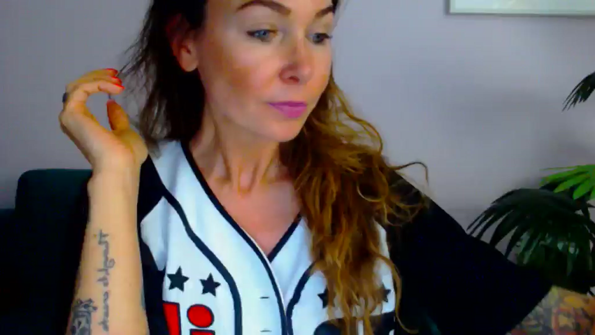 Gallery image thumbnail from Delilah_sweet's myfreecams stream on, 07/30/2025, 17:43 image 17 of 20